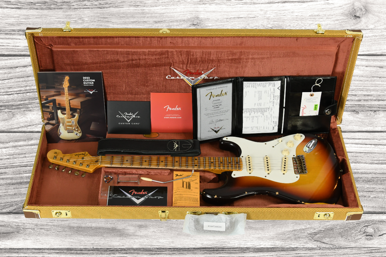 fender-custom-shop-58-strat-relic-faded-aged-3-color-sunburst_65e867a4502f7.png