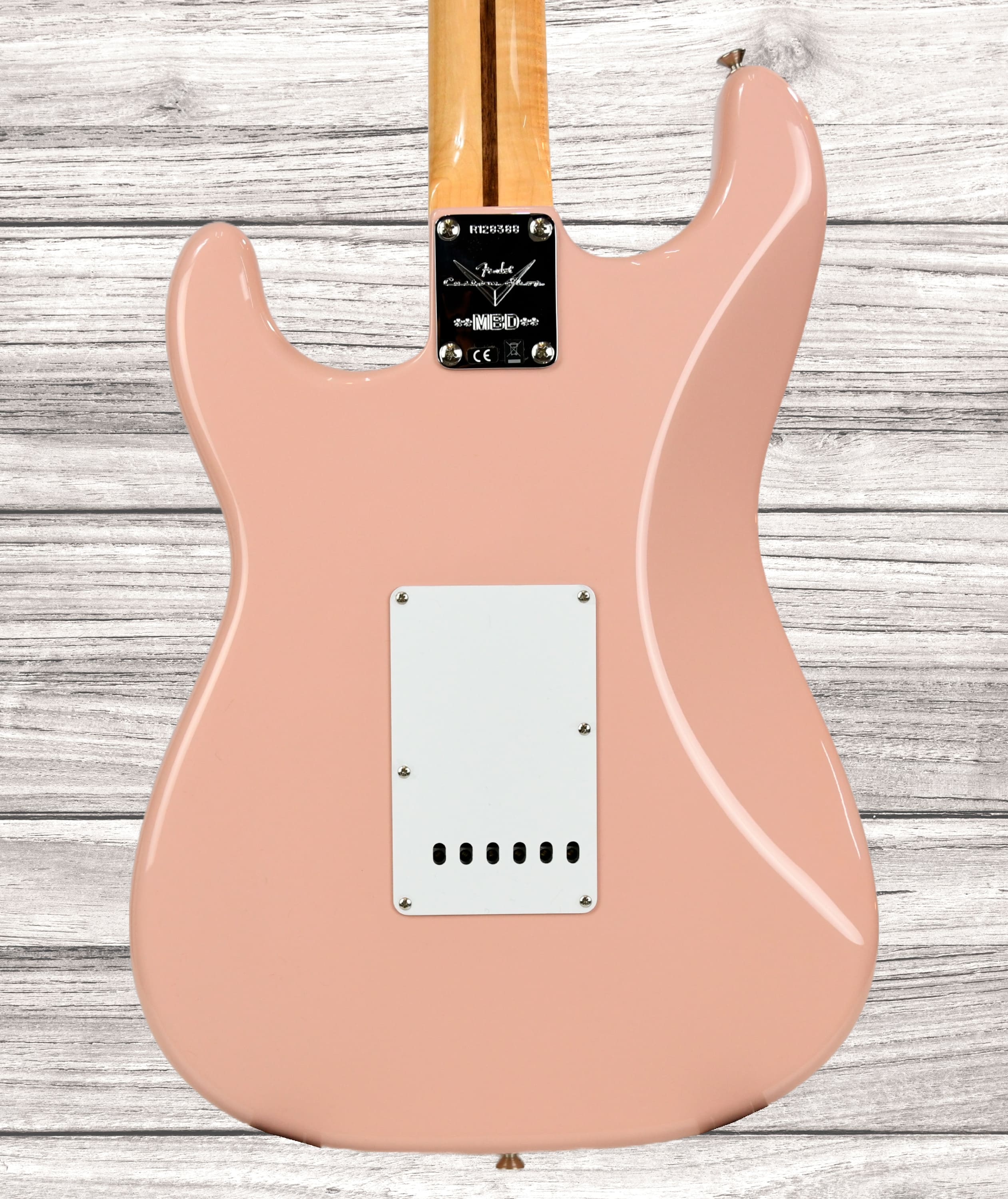 fender-custom-shop-63-strat-nos-shell-pink_678a7233459a0.jpg