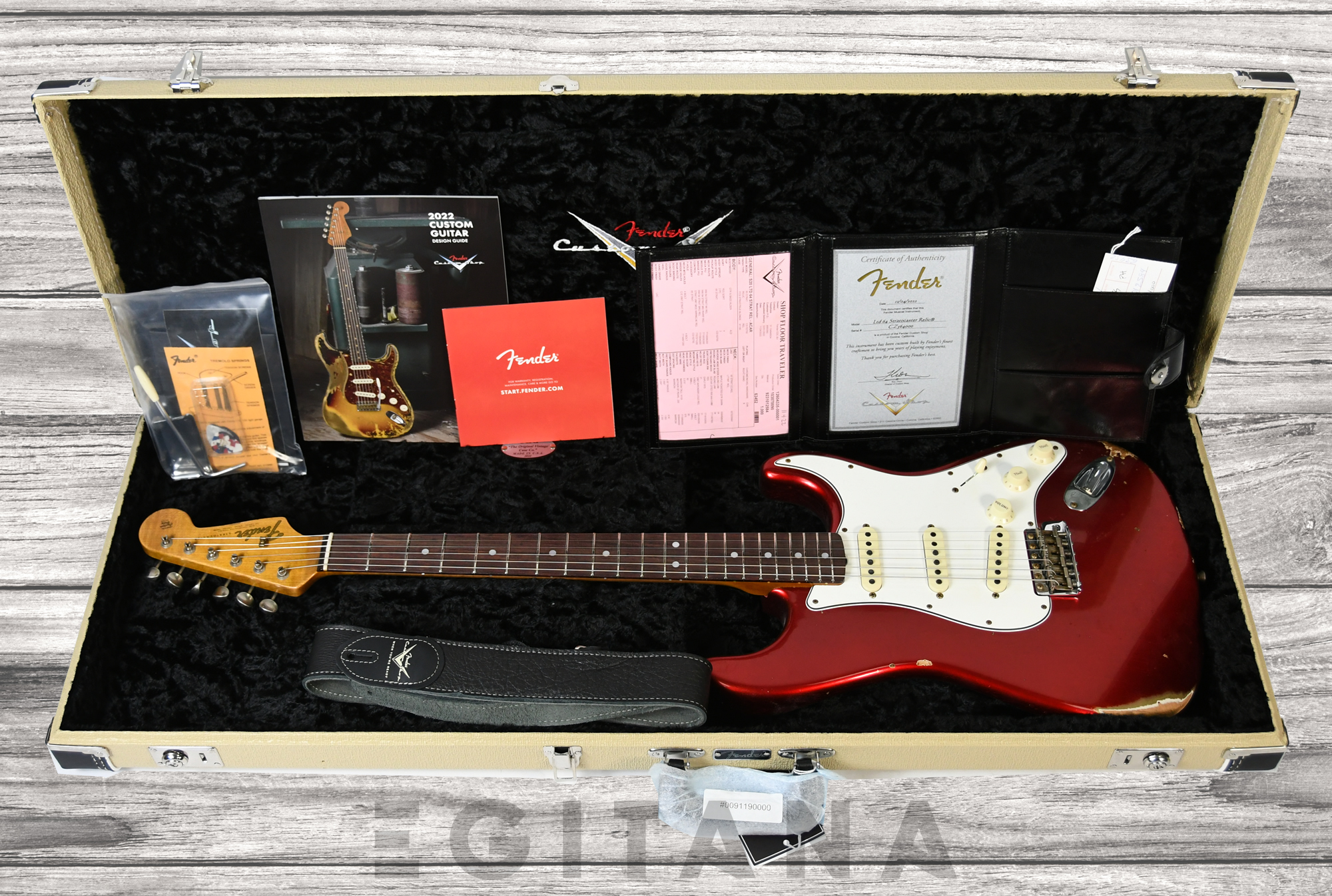 fender-custom-shop-64-relic-aged-candy-apple-red_6398ba038d2c8.jpg