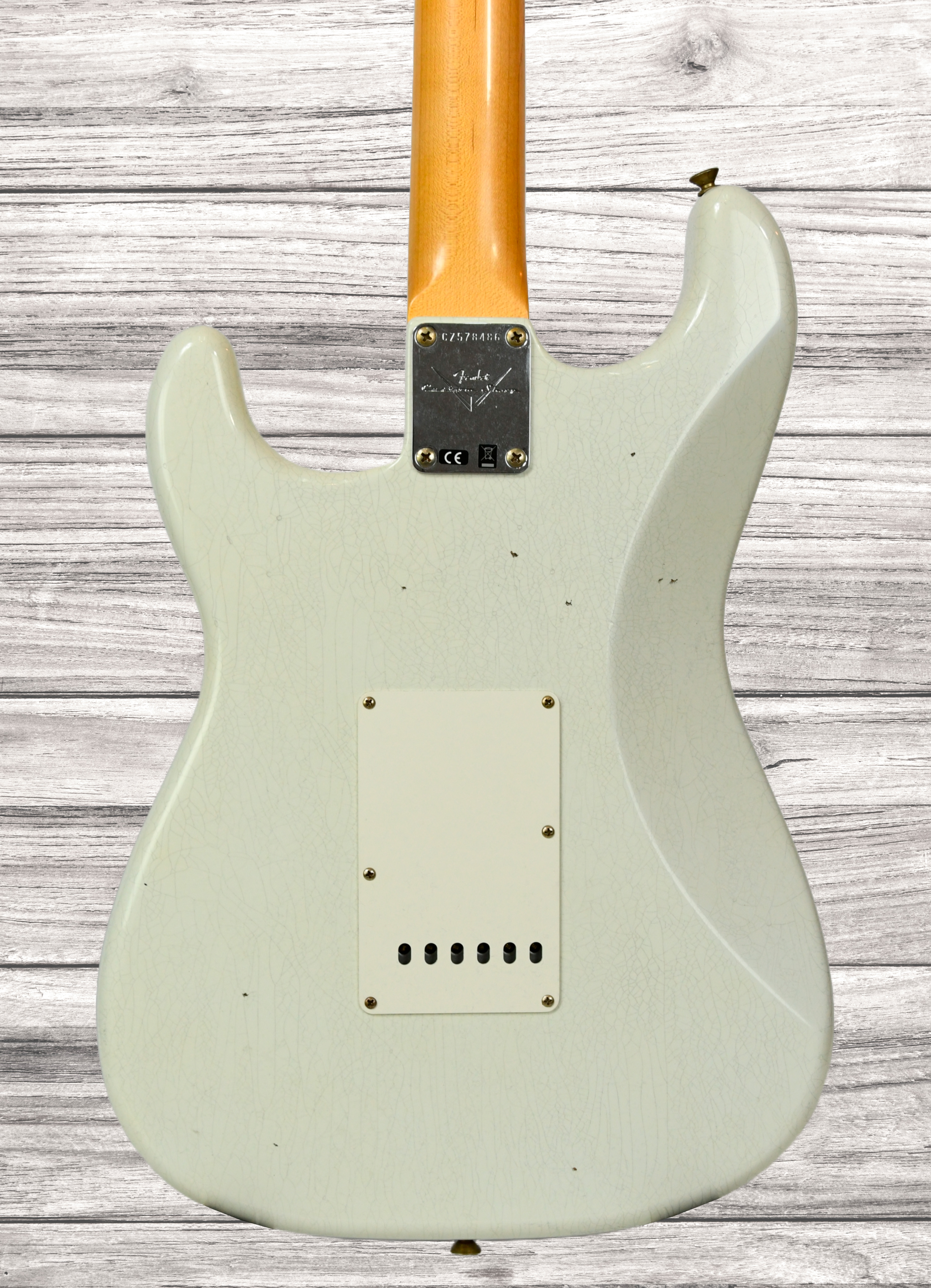 fender-custom-shop-64-stratocasterjourneyman-relic-aged-olympic-white_66e30cd2d6474.jpg