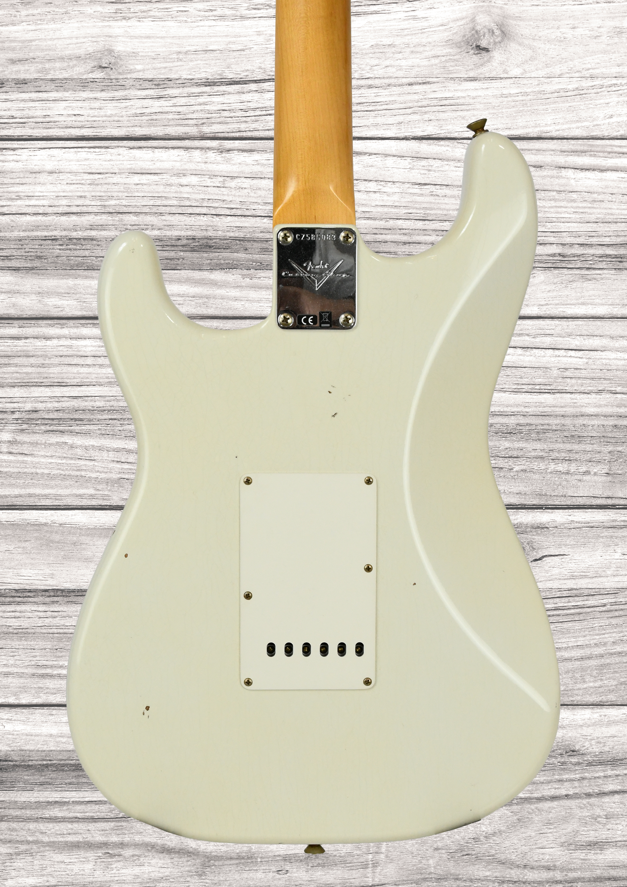 fender-custom-shop-64-stratocasterjourneyman-relic-aged-olympic-white_6931a3511682c.png