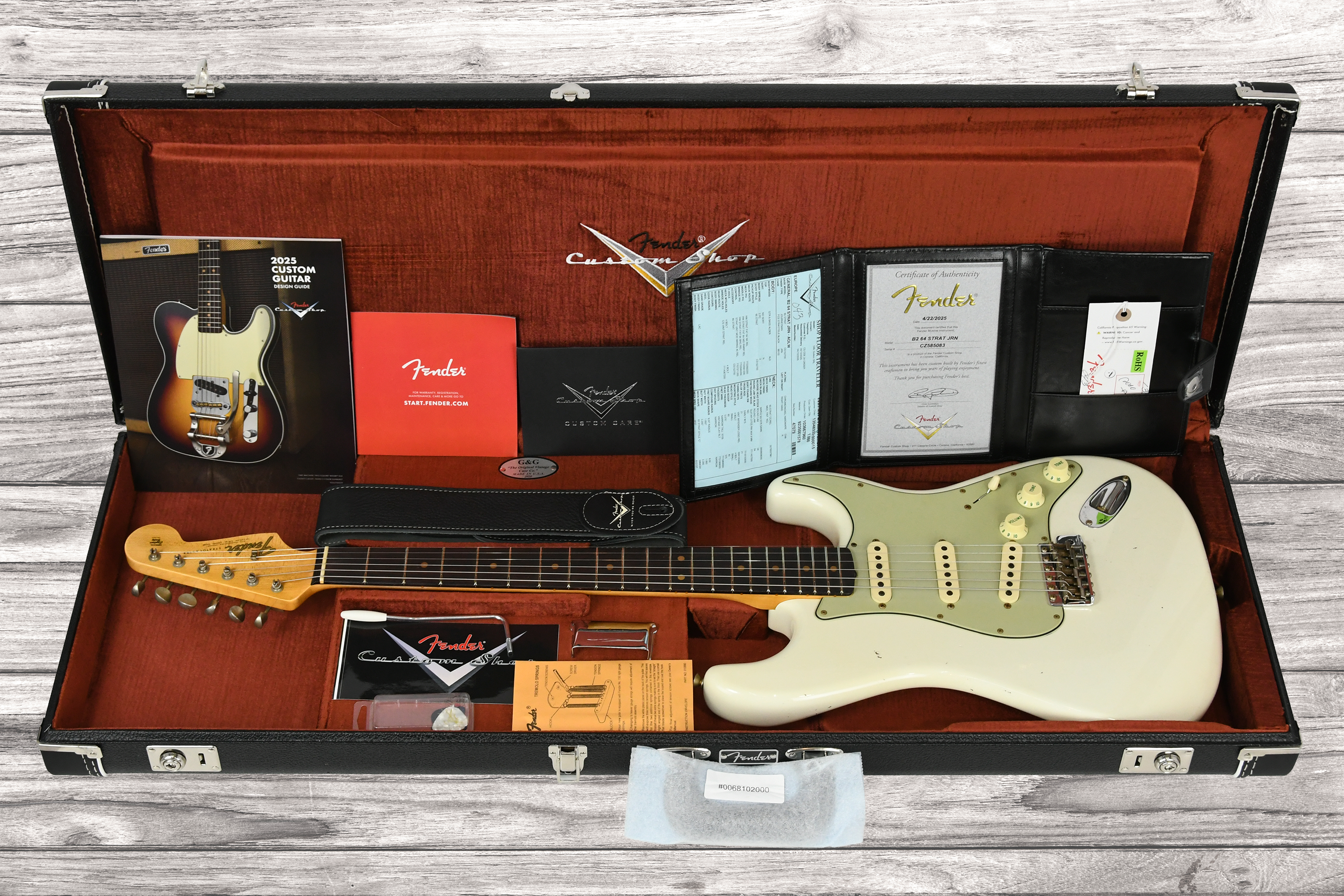 fender-custom-shop-64-stratocasterjourneyman-relic-aged-olympic-white_6931a3570da5e.png