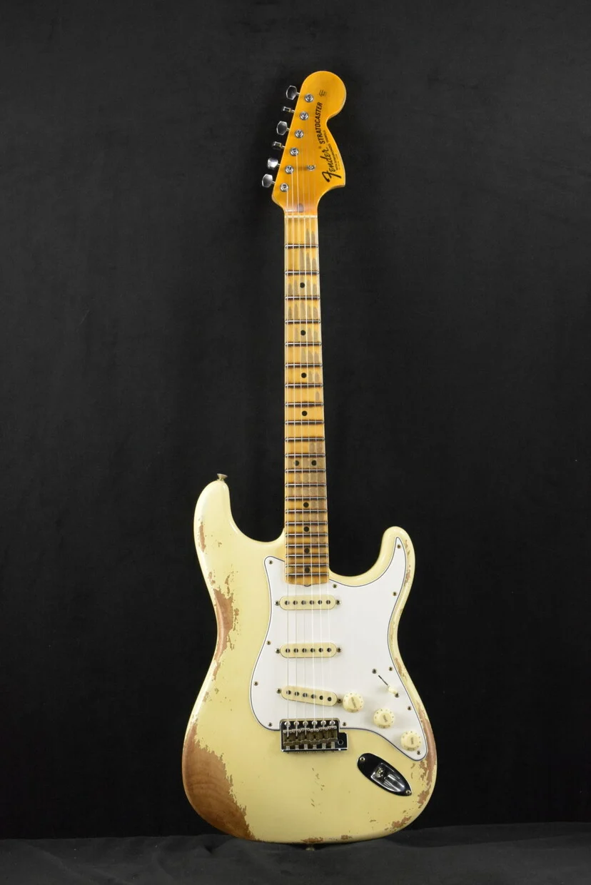 fender-custom-shop-69-stratocaster-heavy-relic-aged-vintage-white_66ec1baecc738.jpg