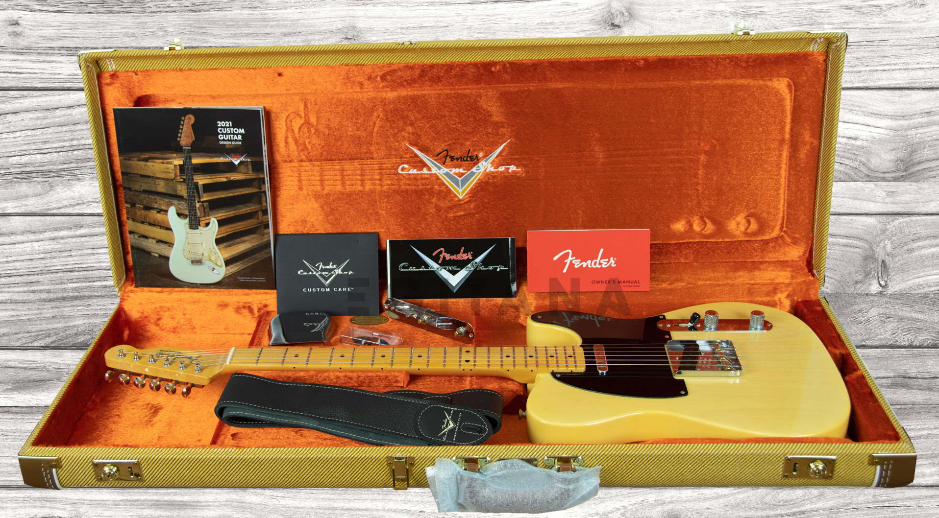 fender-custom-shop-70th-anniversary-broadcaster-time-capsule-finish_610038d109971.jpg