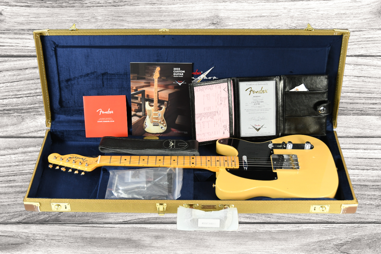 fender-custom-shop-limited-edition-53-tele-nos-nocaster-blonde_65b3c8b215ad0.jpg