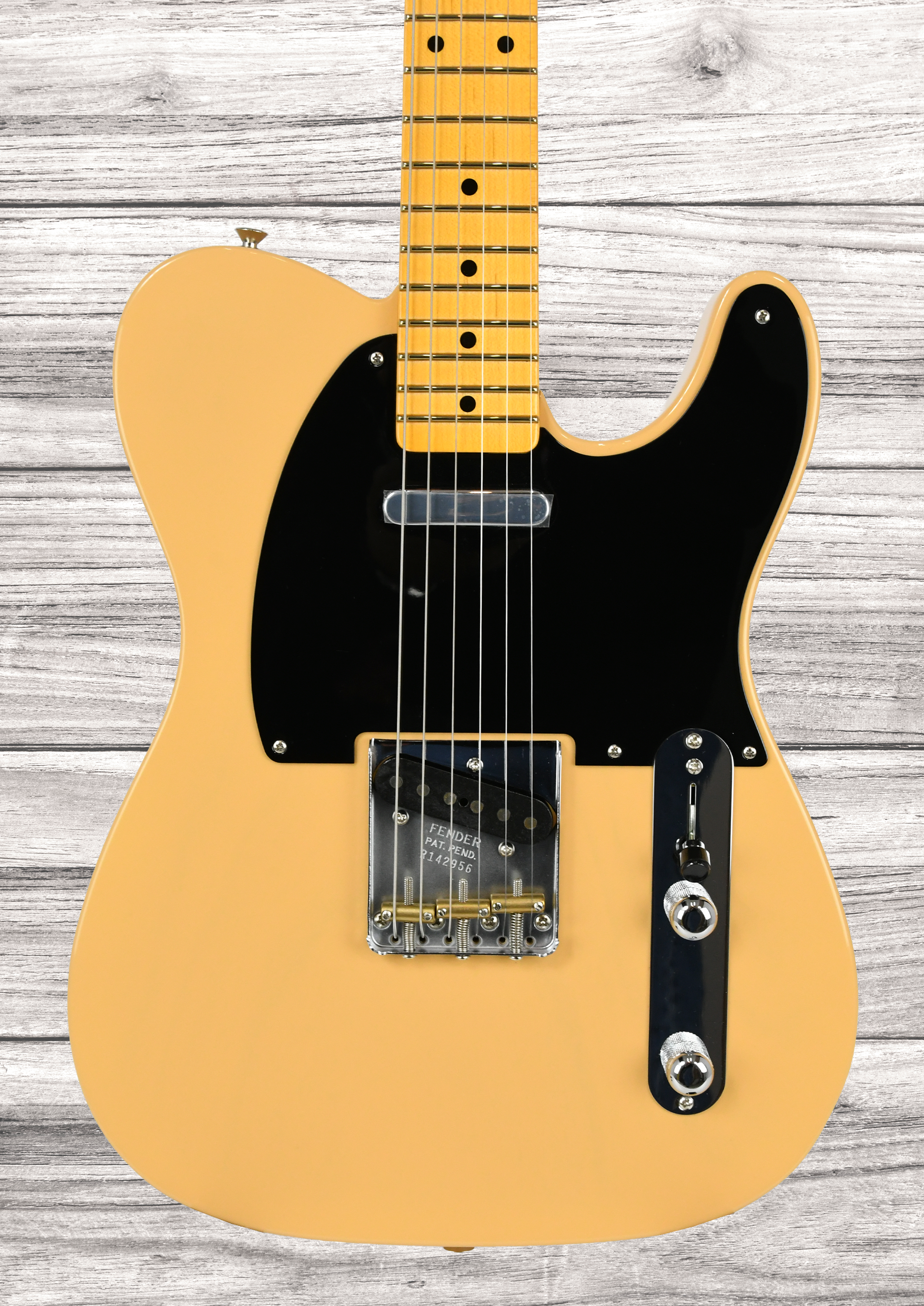 fender-custom-shop-limited-edition-54-telecaster-nocaster-blonde_6931766d94df1.png