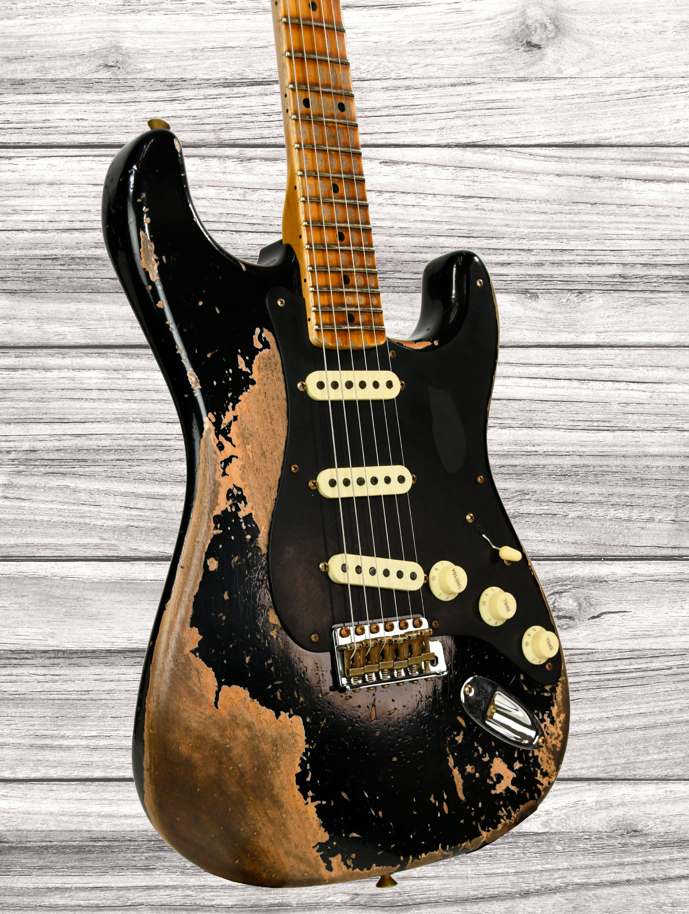 fender-custom-shop-limited-edition-56-strat-poblano-super-heavy-realic-aged-black_67af206fe33c7.jpg