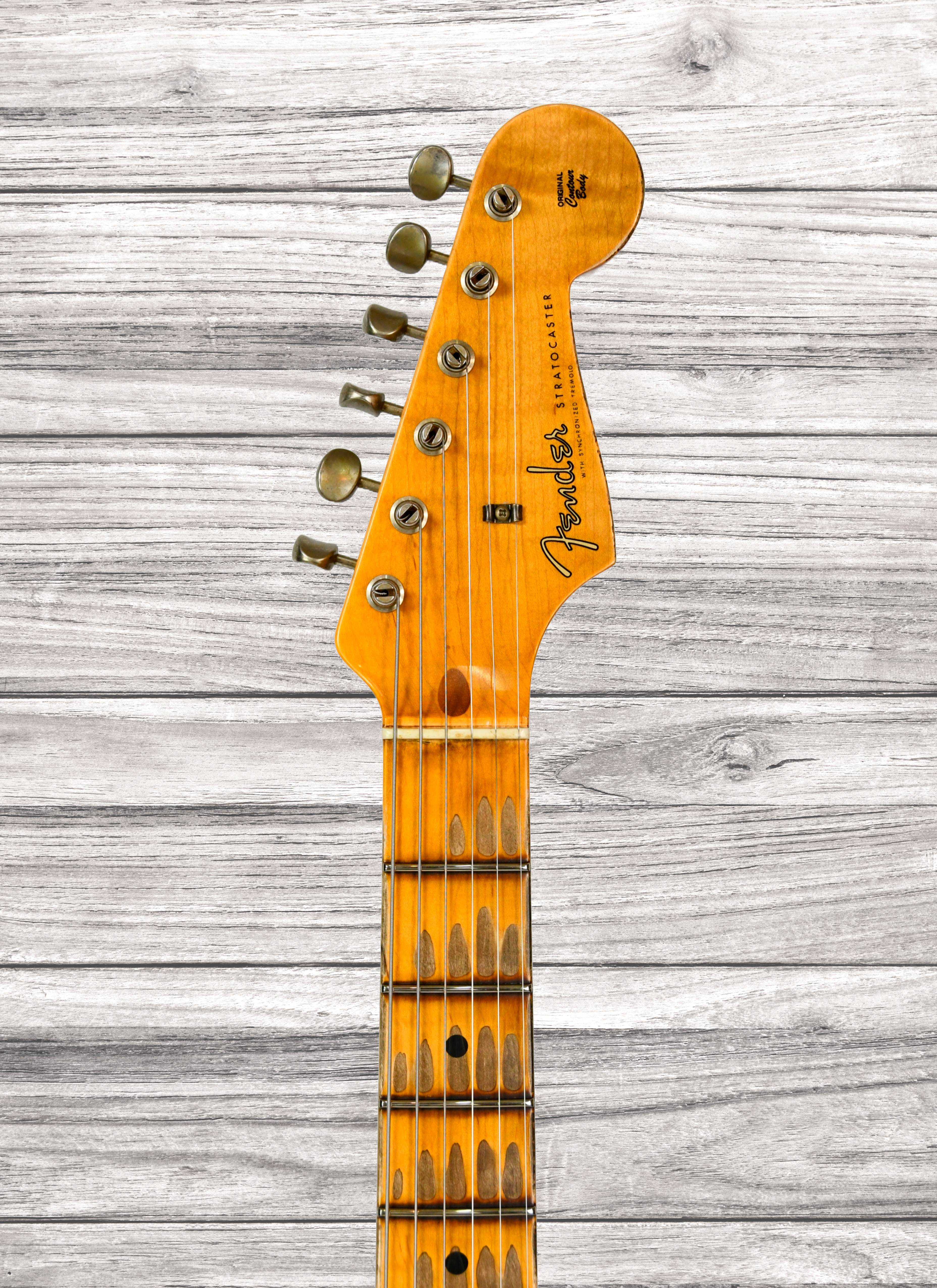 fender-custom-shop-limited-edition-58-strat-heavy-relic-chocolate-3-tone-sunburst_66e3125912917.jpg