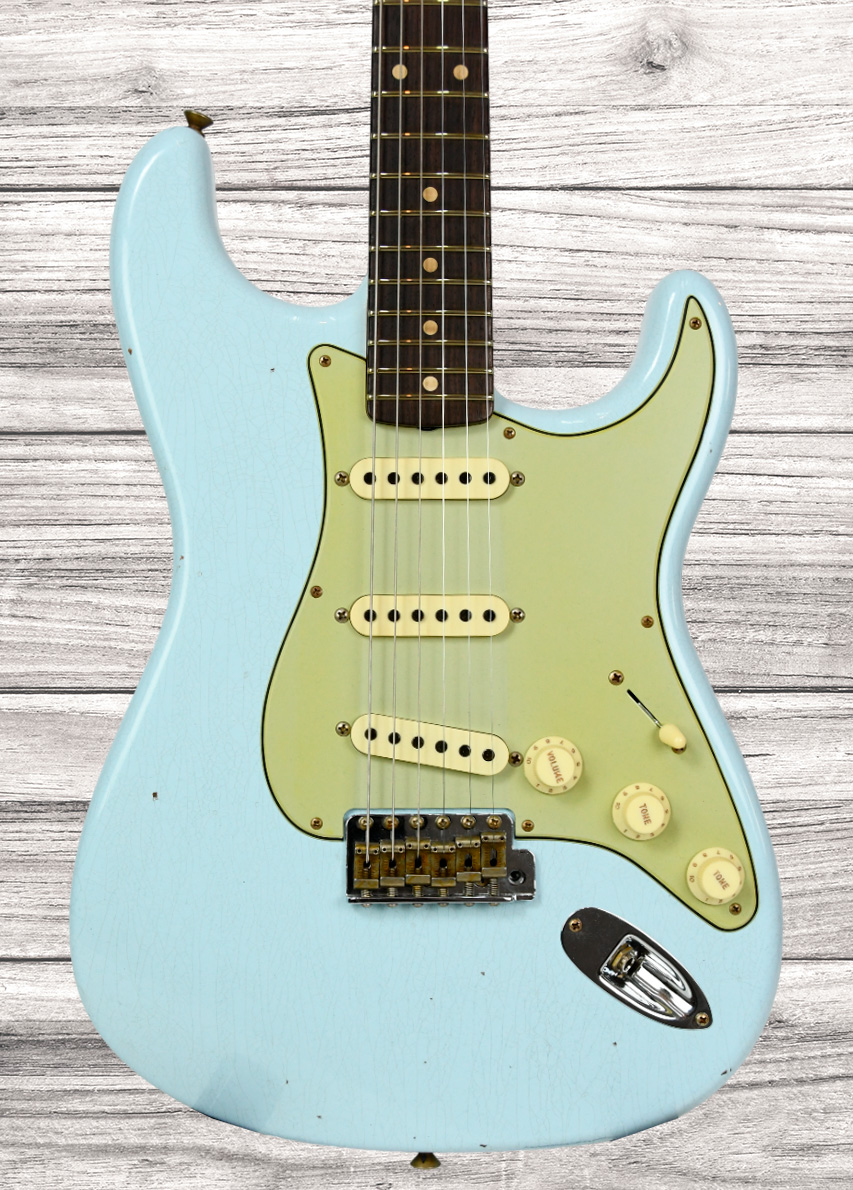 fender-custom-shop-limited-edition-59-special-stratocaster-journeyman-relic-super-faded-sonic-blue_67040883c4b76.jpg