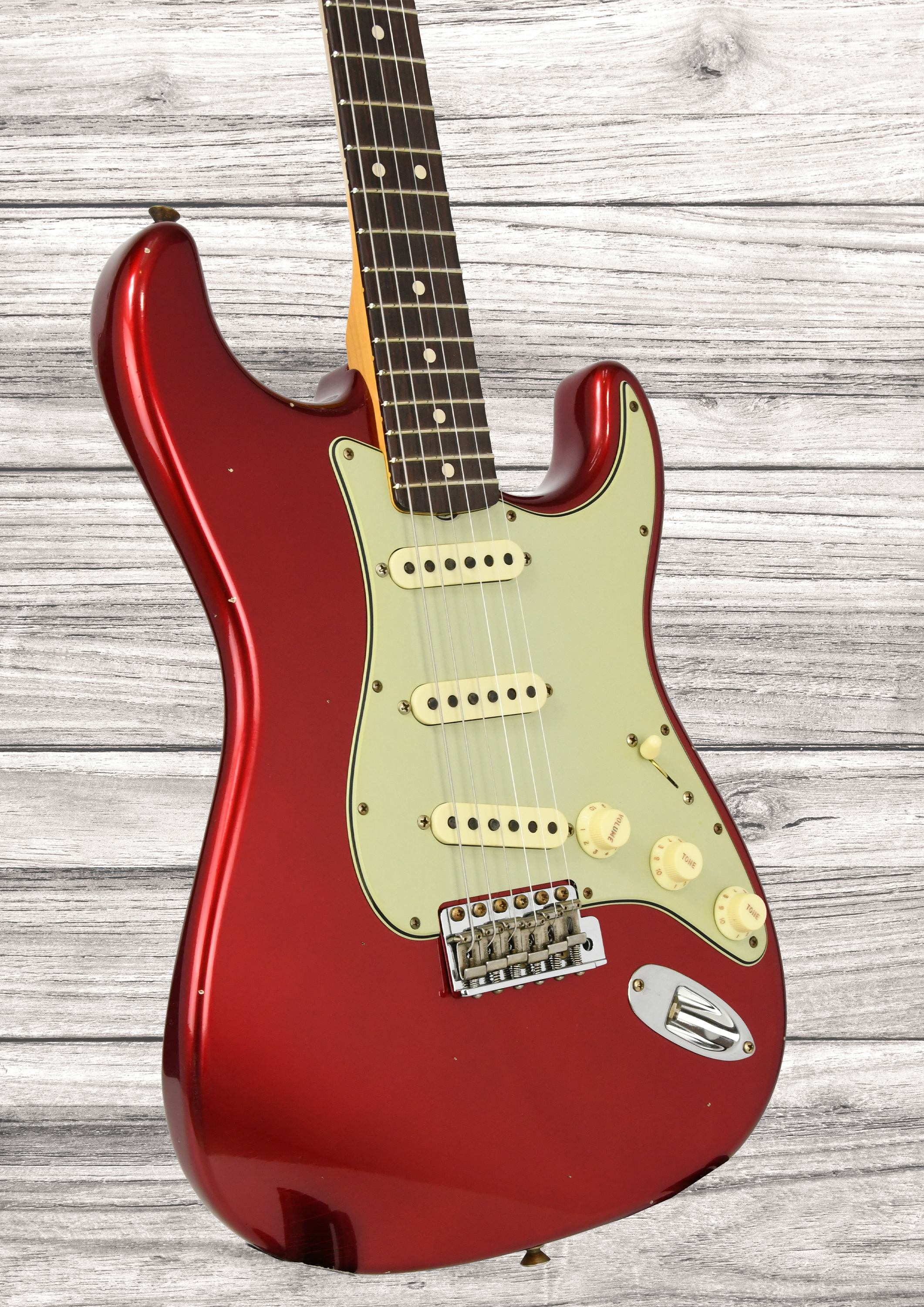 fender-custom-shop-limited-edition-63-stratocaster-journeyman-candy-apple-red_69315d1848353.png