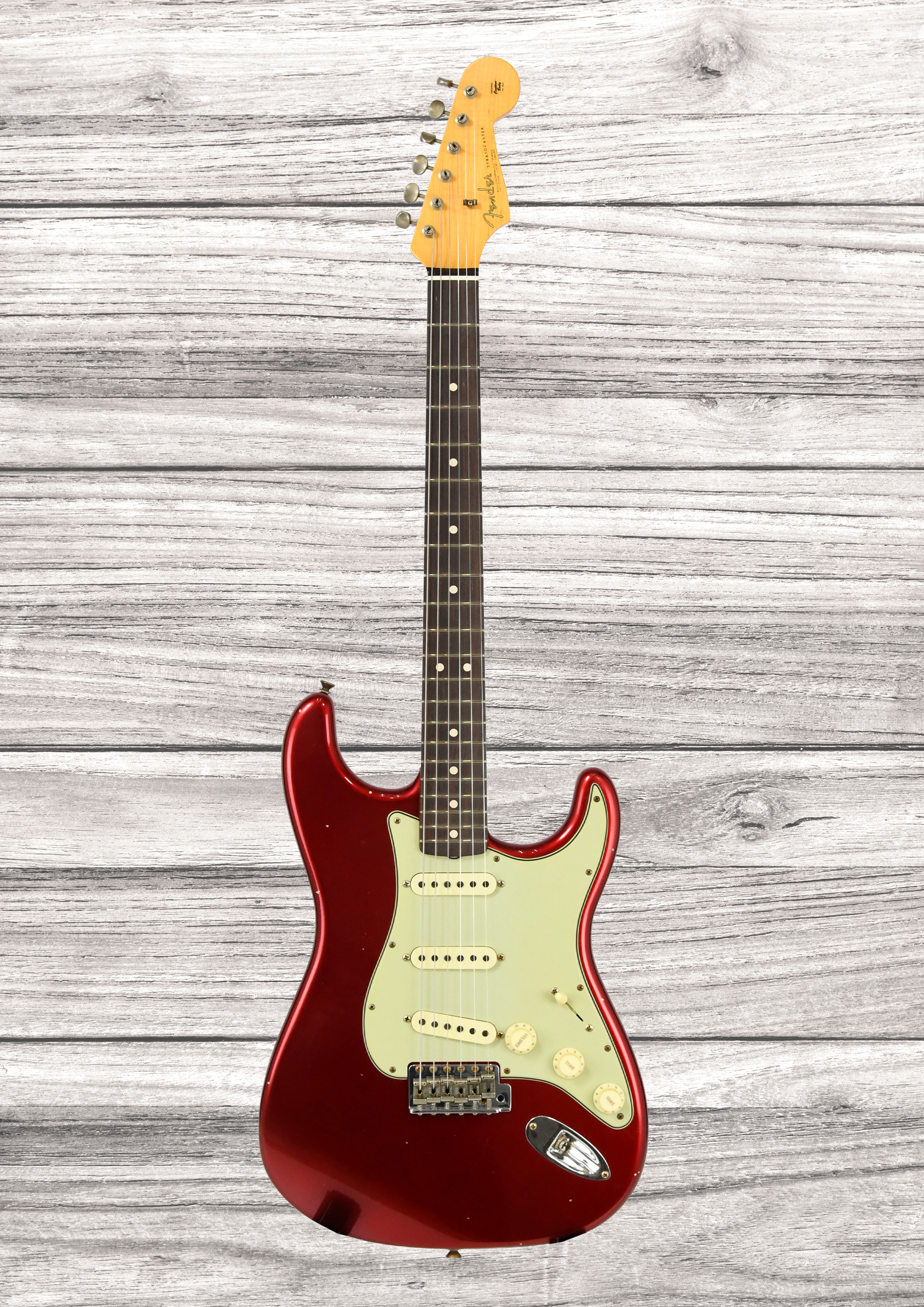 fender-custom-shop-limited-edition-63-stratocaster-journeyman-candy-apple-red_69315d1b435e1.jpg