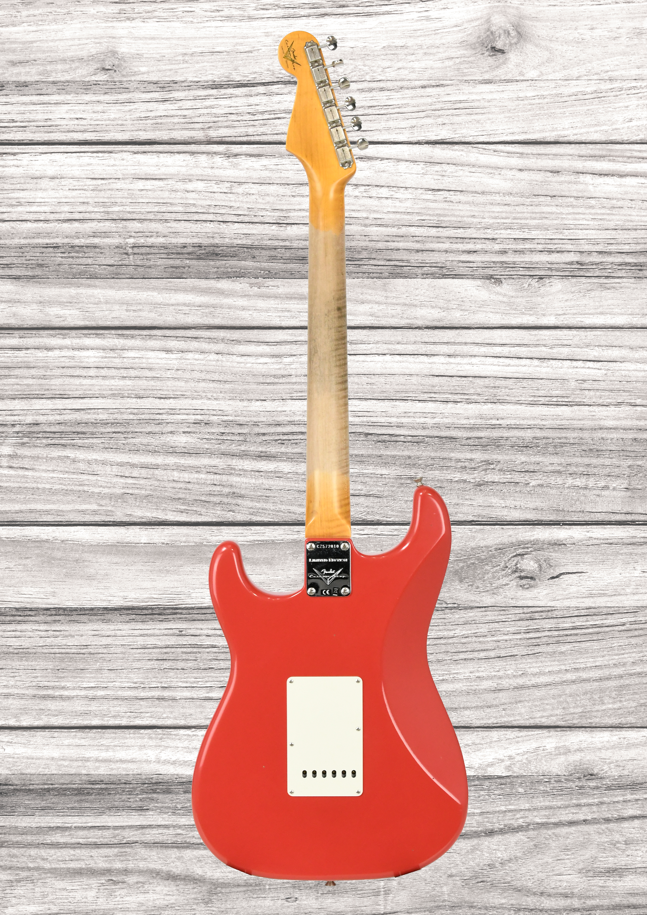 fender-custom-shop-limited-edition-63-stratocaster-journeyman-relic-aged-fiesta-red_694ab7450a637.png