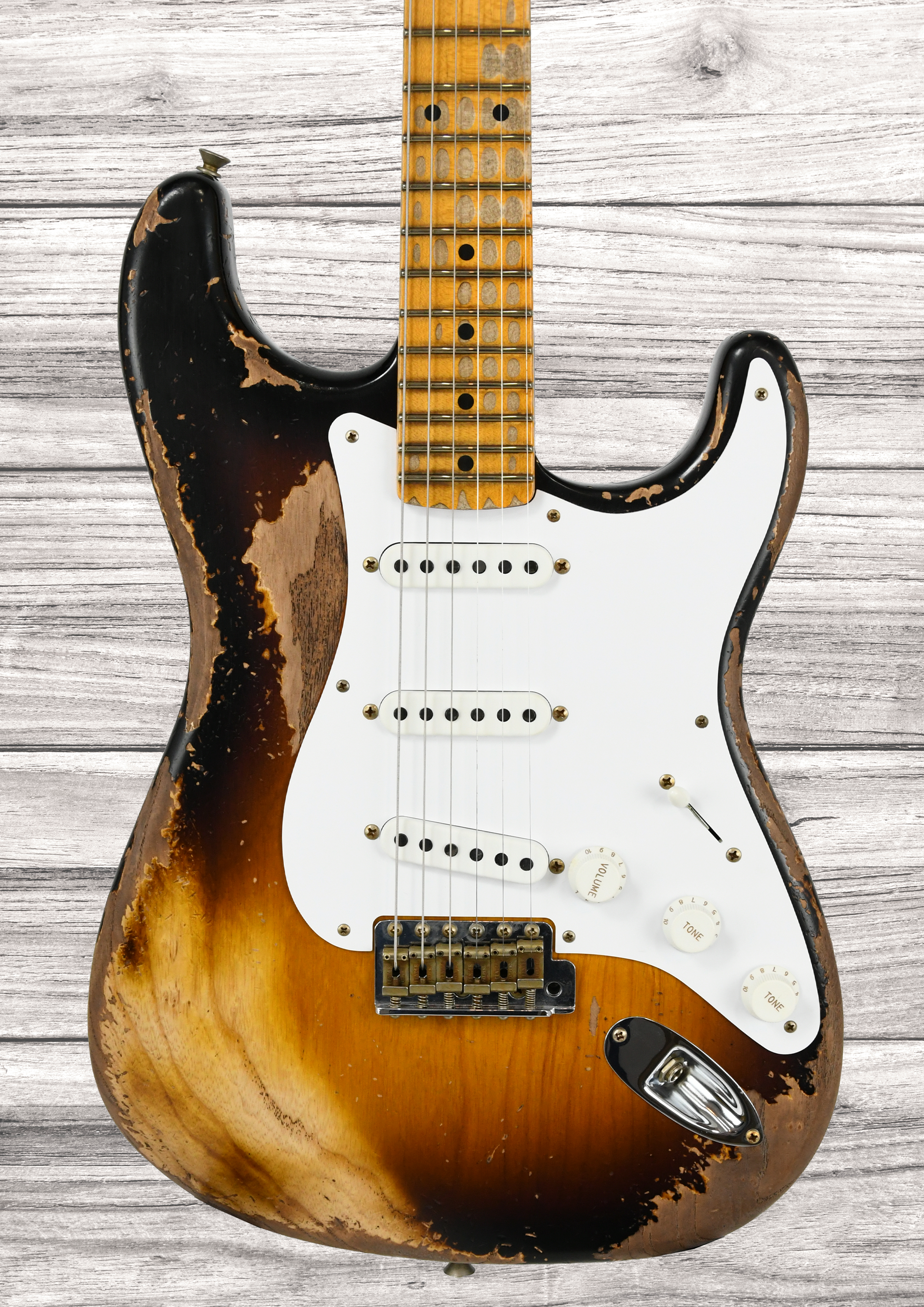 fender-custom-shop-limited-edition-70th-anniversary-54-strat-super-heavy-relic-2-color-sunburst_6932aaef1506c.png