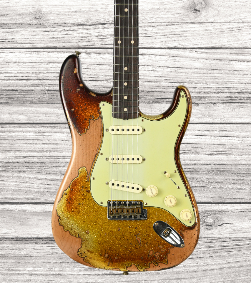 fender-custom-shop-ltd-60-stratocaster-super-heavy-relic-super-faded-aged-3-color-sunburst-sparkle_646c79cbb9805.jpg