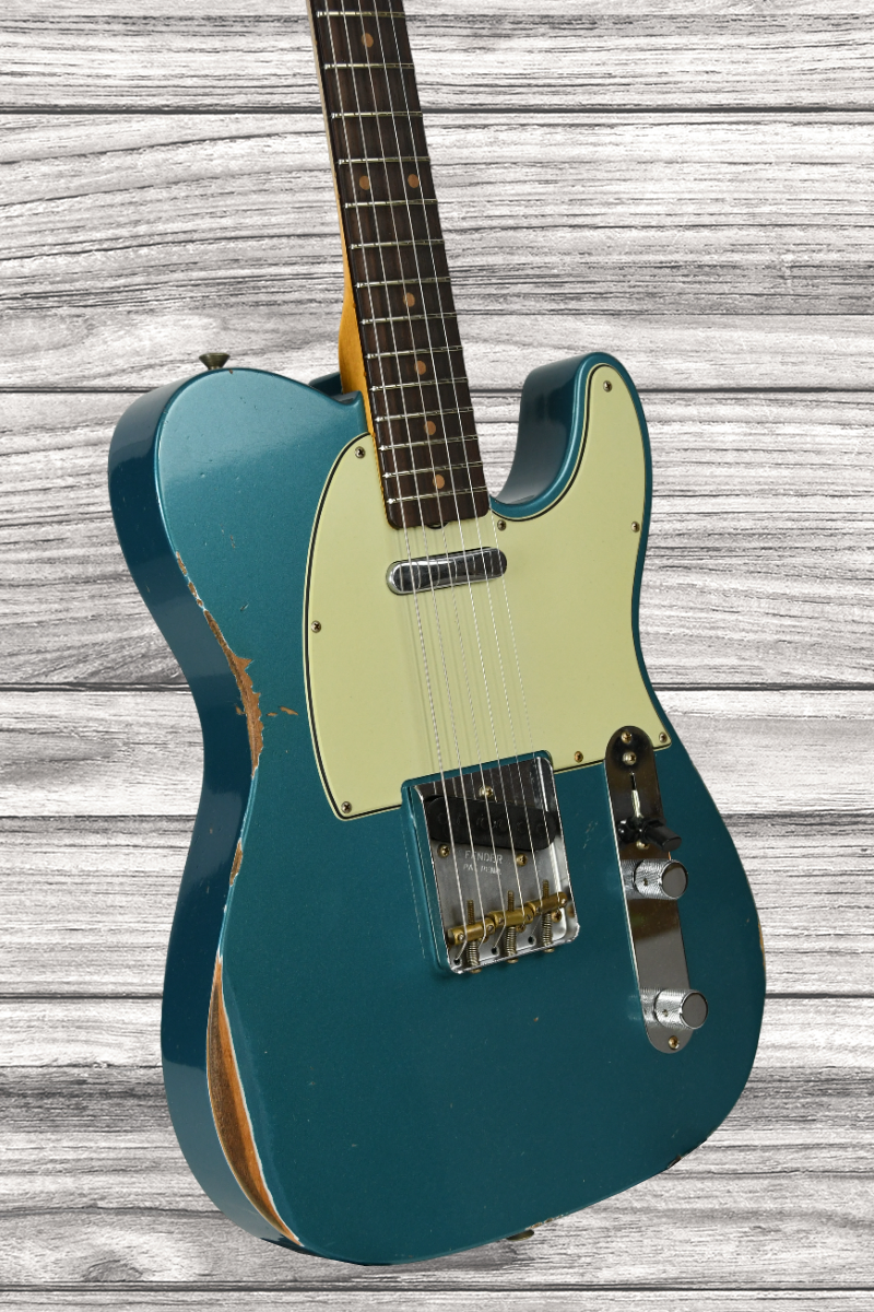 fender-custom-shop-ltd-60-tele-relic-aged-ocean-turquoise_6645eff0e45b3.png