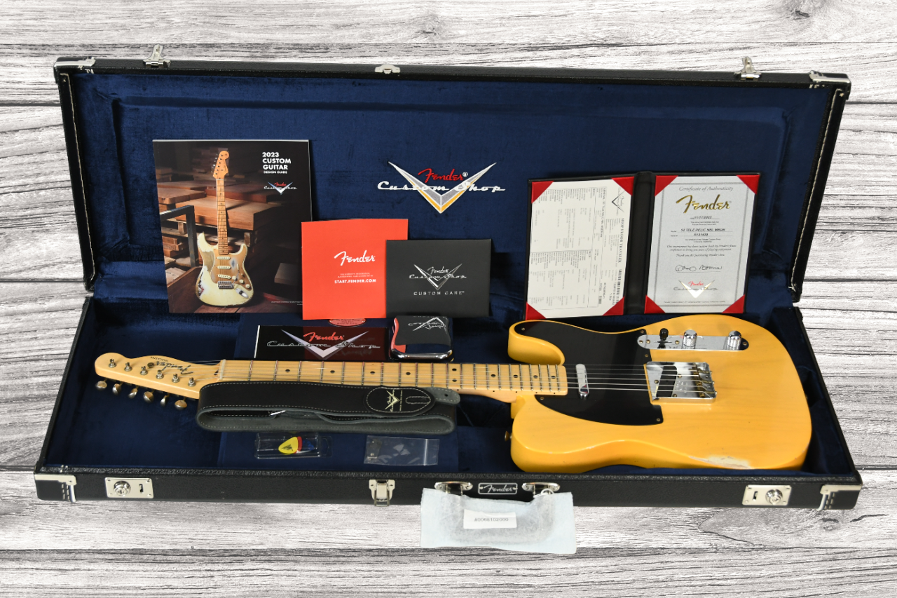 fender-custom-shop-masterbuilt-david-brown-52-tele-relic-aged-nocaster-blonde_65bb742fb9f2a.png