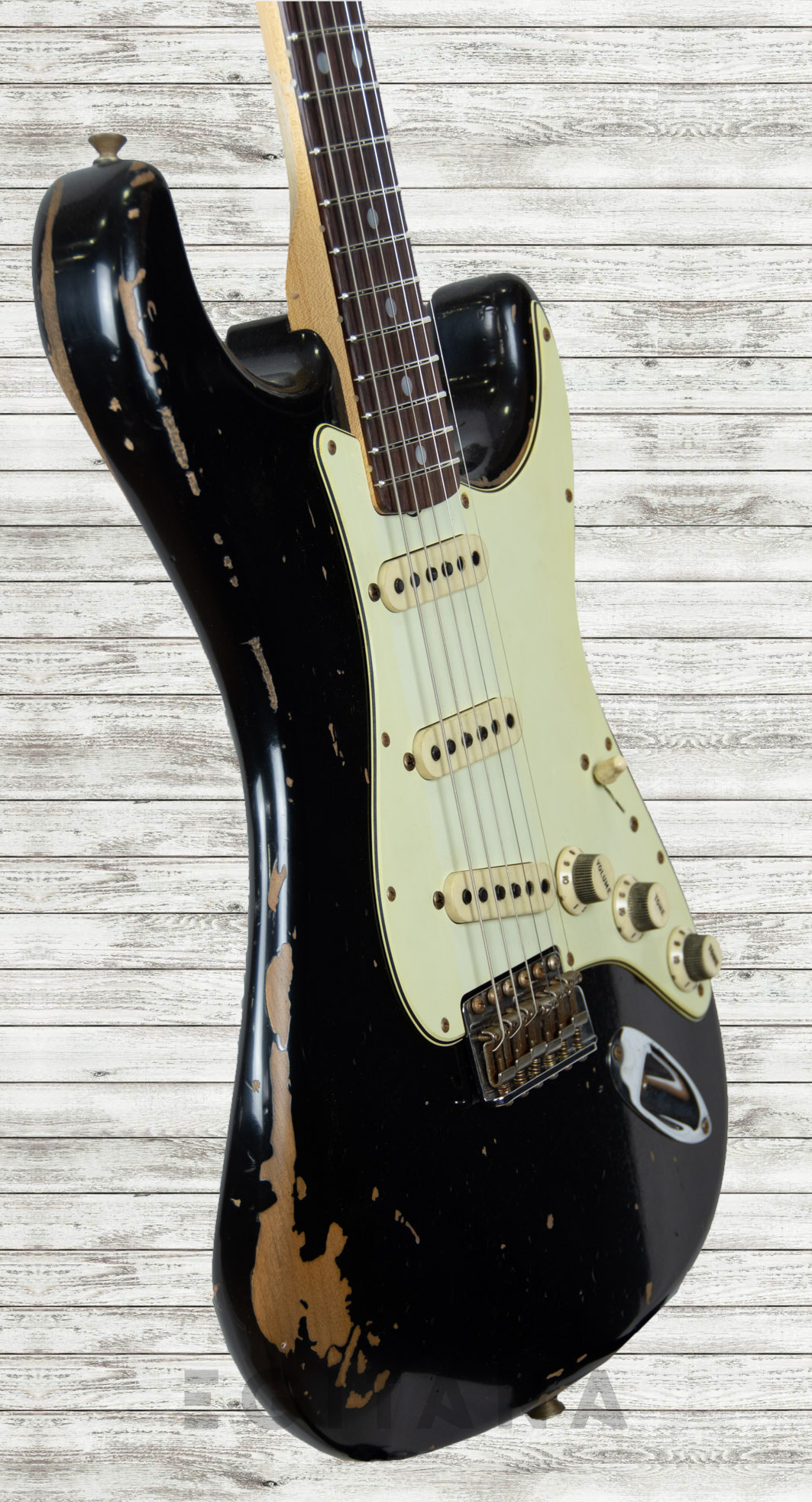 fender-custom-shop-michael-landau-signature-1968-relic-black_60fff939032da.png