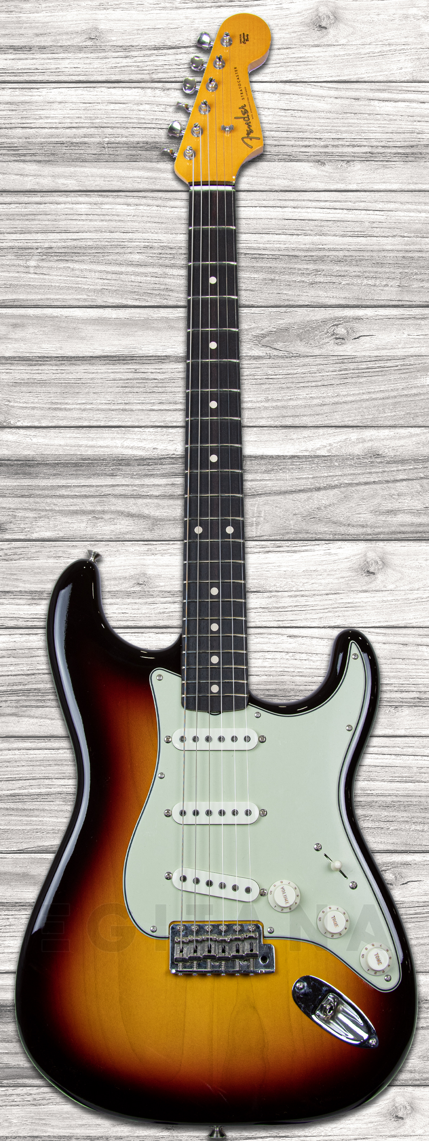 fender-custom-shop-strat-1959-vintage-custom-nos-rw-ch-3tsb_5f883316d6af8.jpg