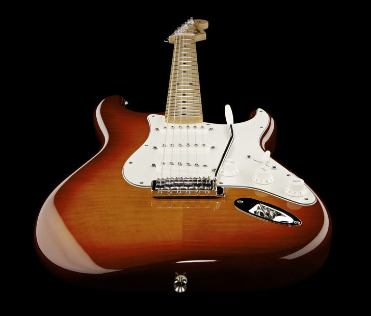 fender-fender-stratocaster-plus-top_55fd276c4c9d4.jpg