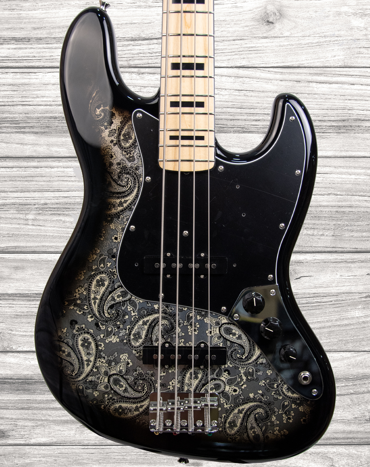 fender-jazz-bass-black-paisley-mn-ltd_5f3bac51de08a.jpg