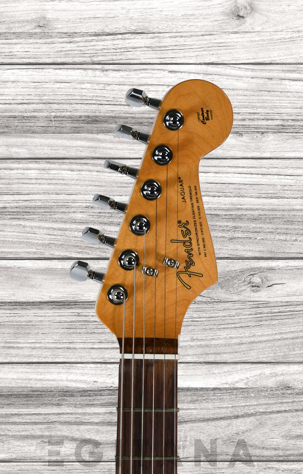 fender-kurt-cobain-jaguar_639899149a757.jpg