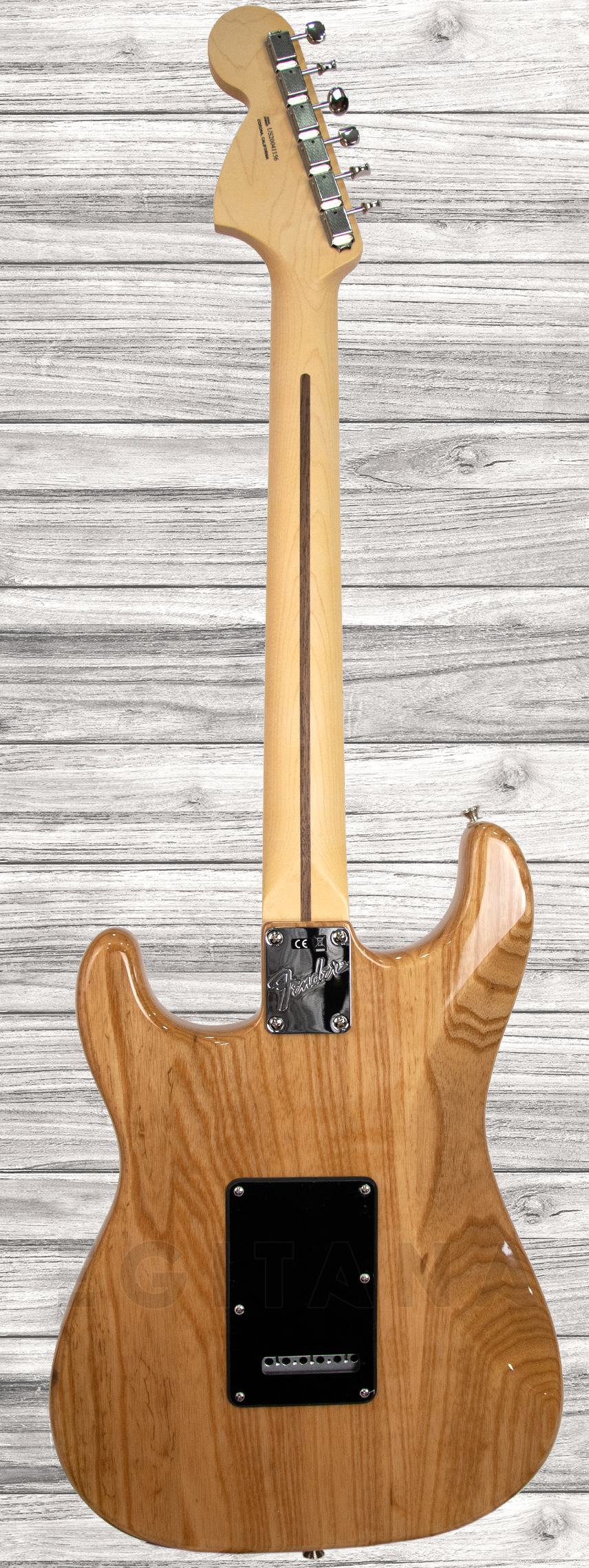 fender-limited-edition-american-performer-stratocaster-ash-body-natural_5fb3e122ef234.jpg