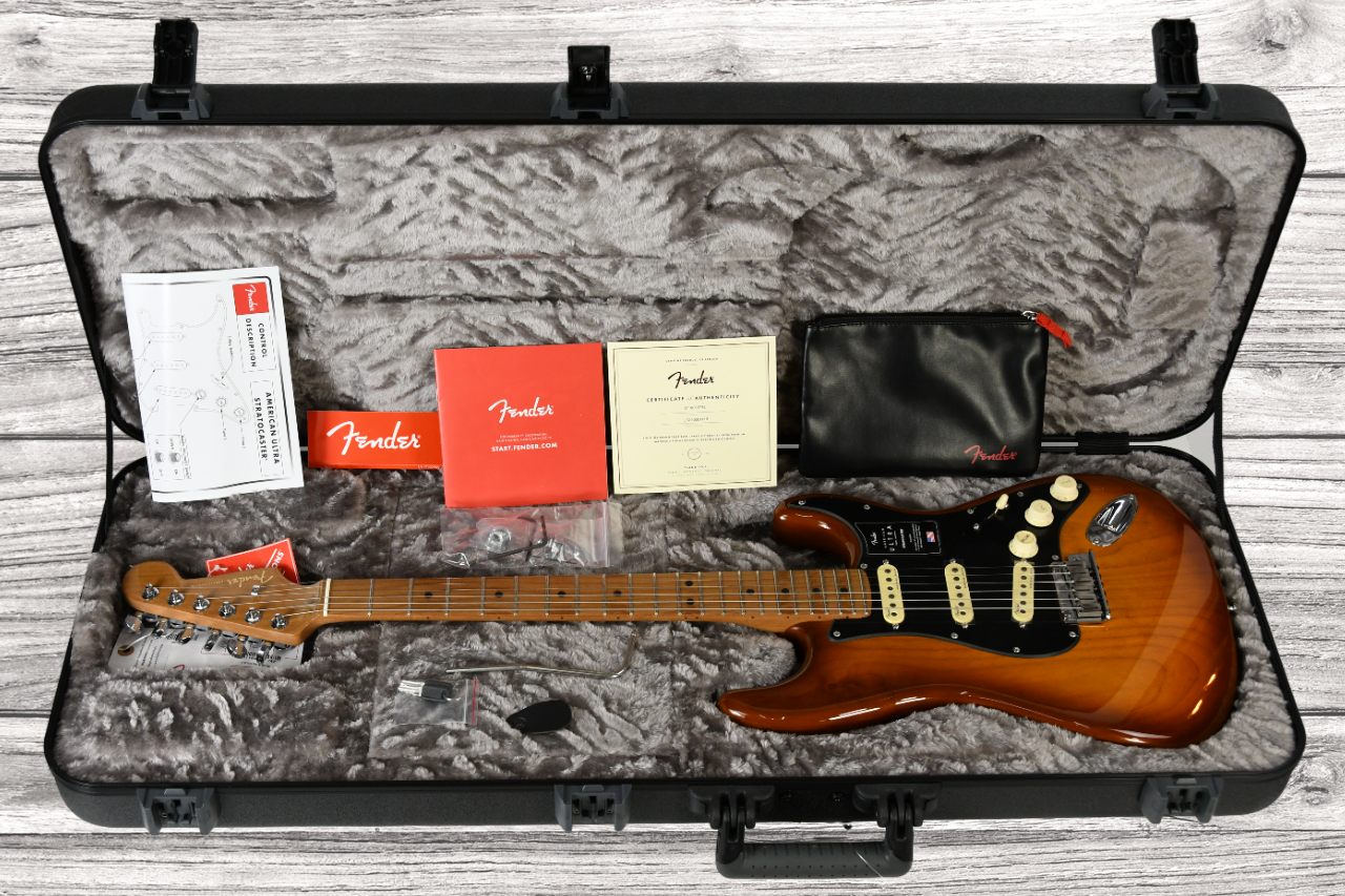 fender-limited-edition-american-ultra-roasted-maple-fingerboard-honey-burst_6682715bee517.png