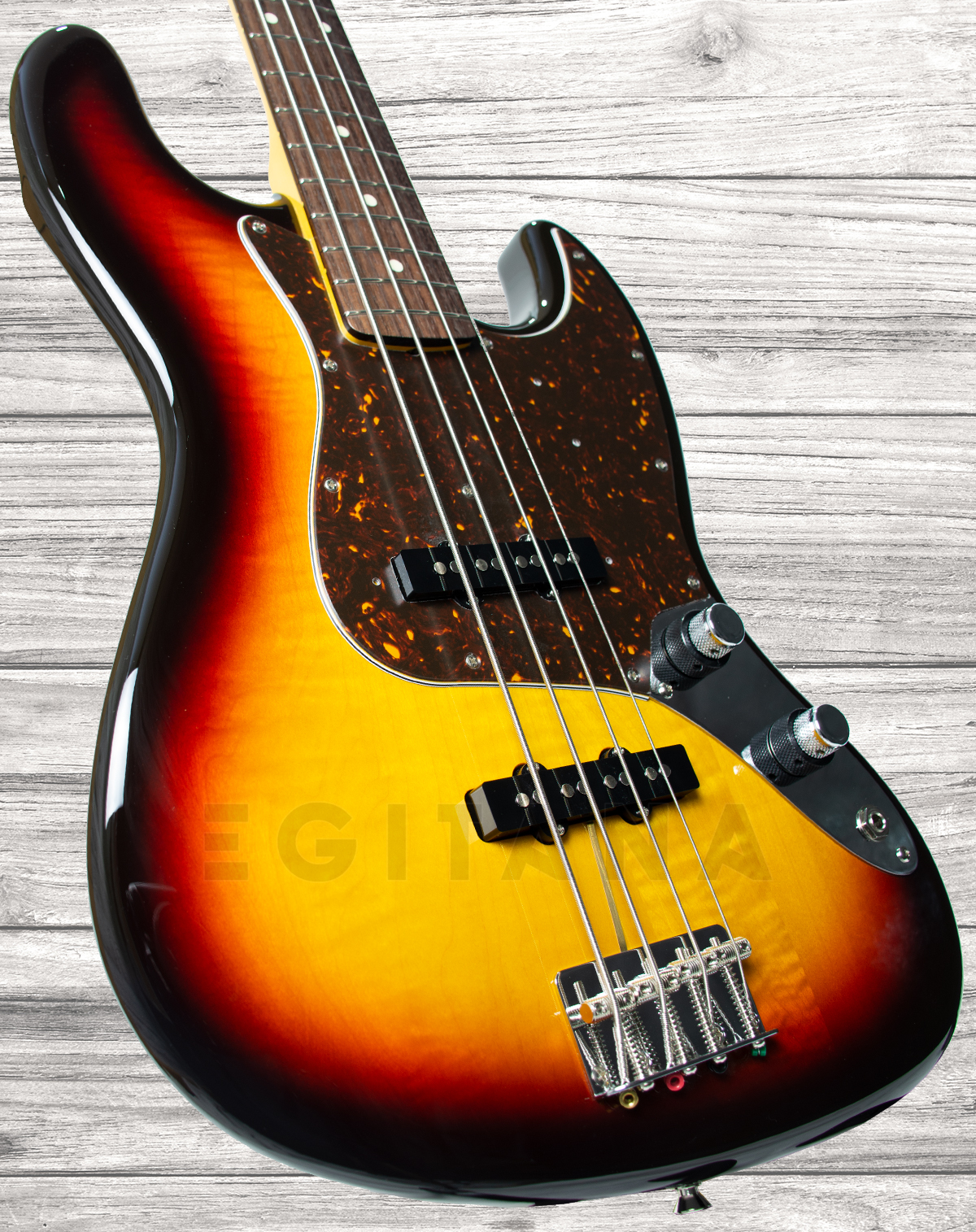 fender-ltd-trd-61-jazz-bass-rw-3tsb_5eff462274383.jpg