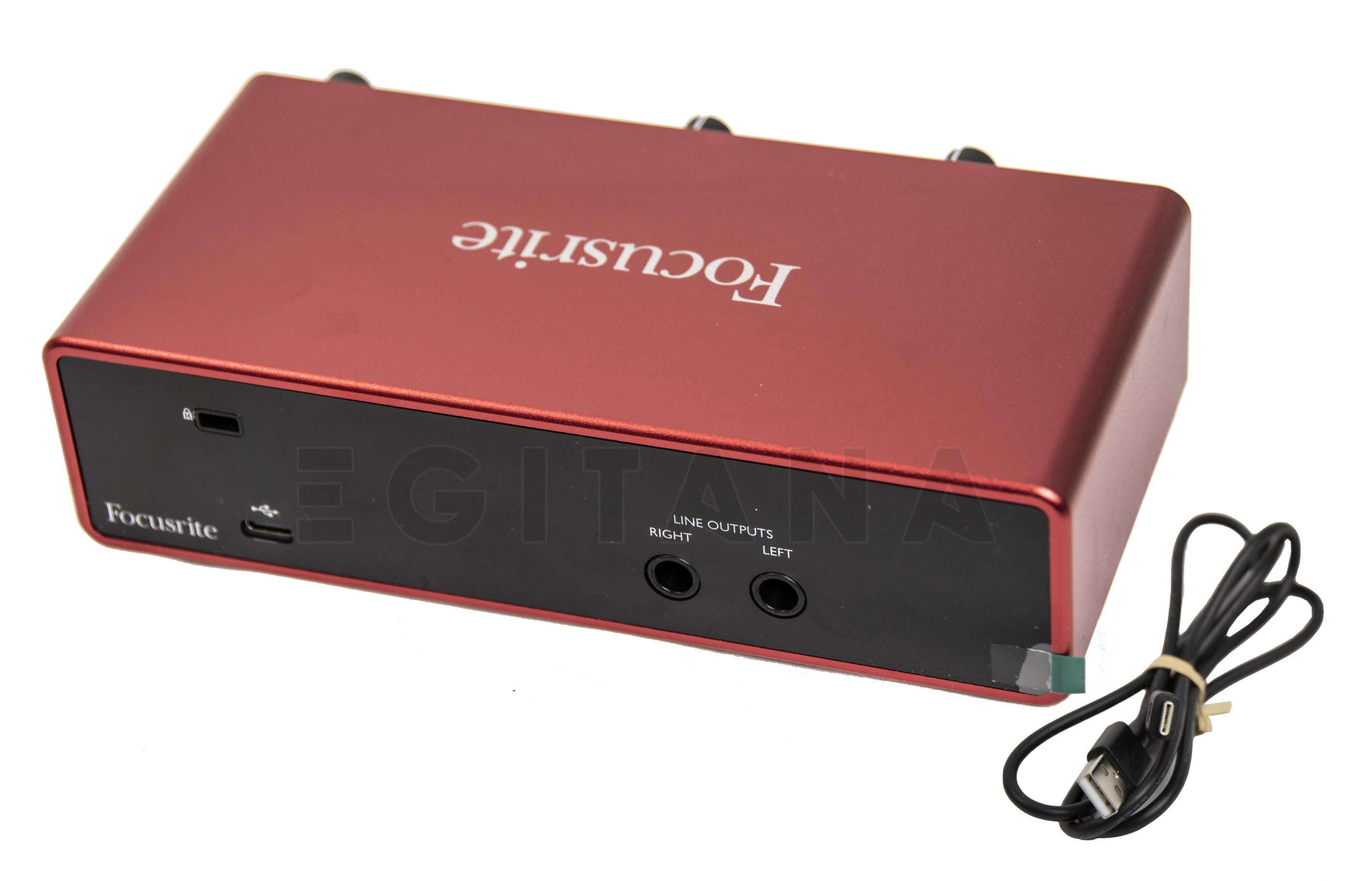 focusrite-scarlett-2i2-3rd-gen_5f9c599f9d13a.jpg