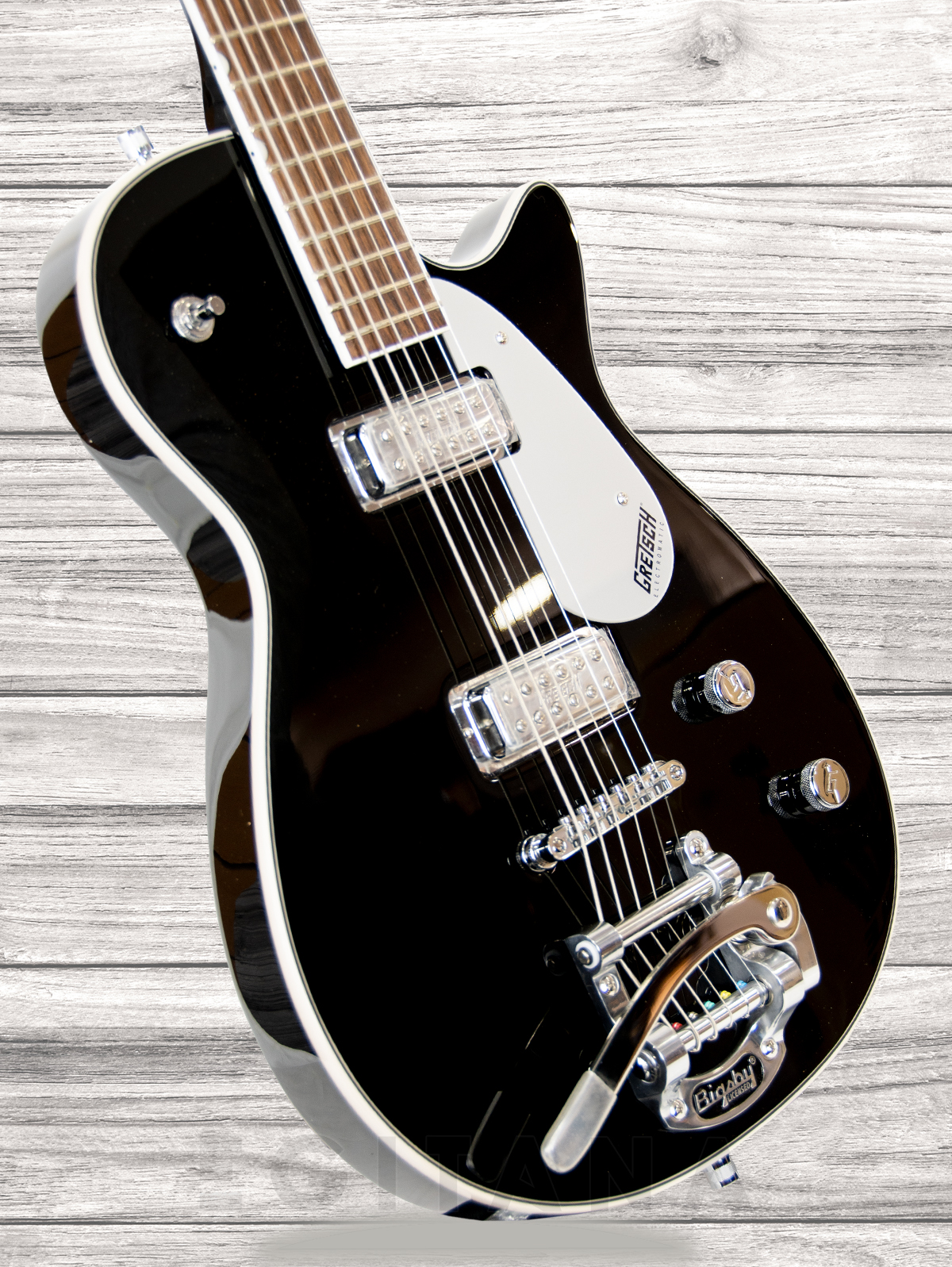 gretsch-g5260t-emtc-jet-bar-bigsby-bk_6092c226804c4.jpg