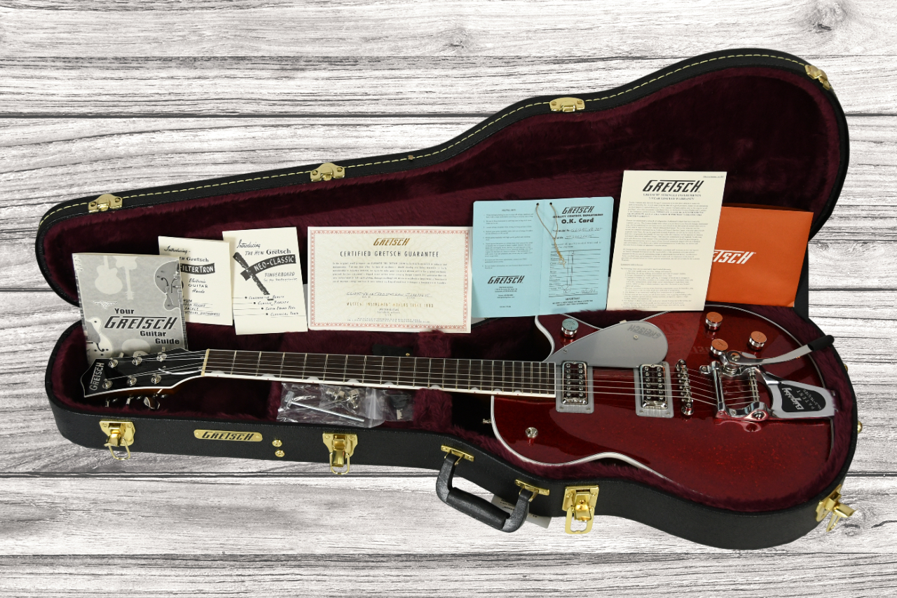 gretsch-g6129t-players-edition-jet-ft-bigsby-rosewood-fingerboard-red-sparkle_667ed29ec2e89.jpg