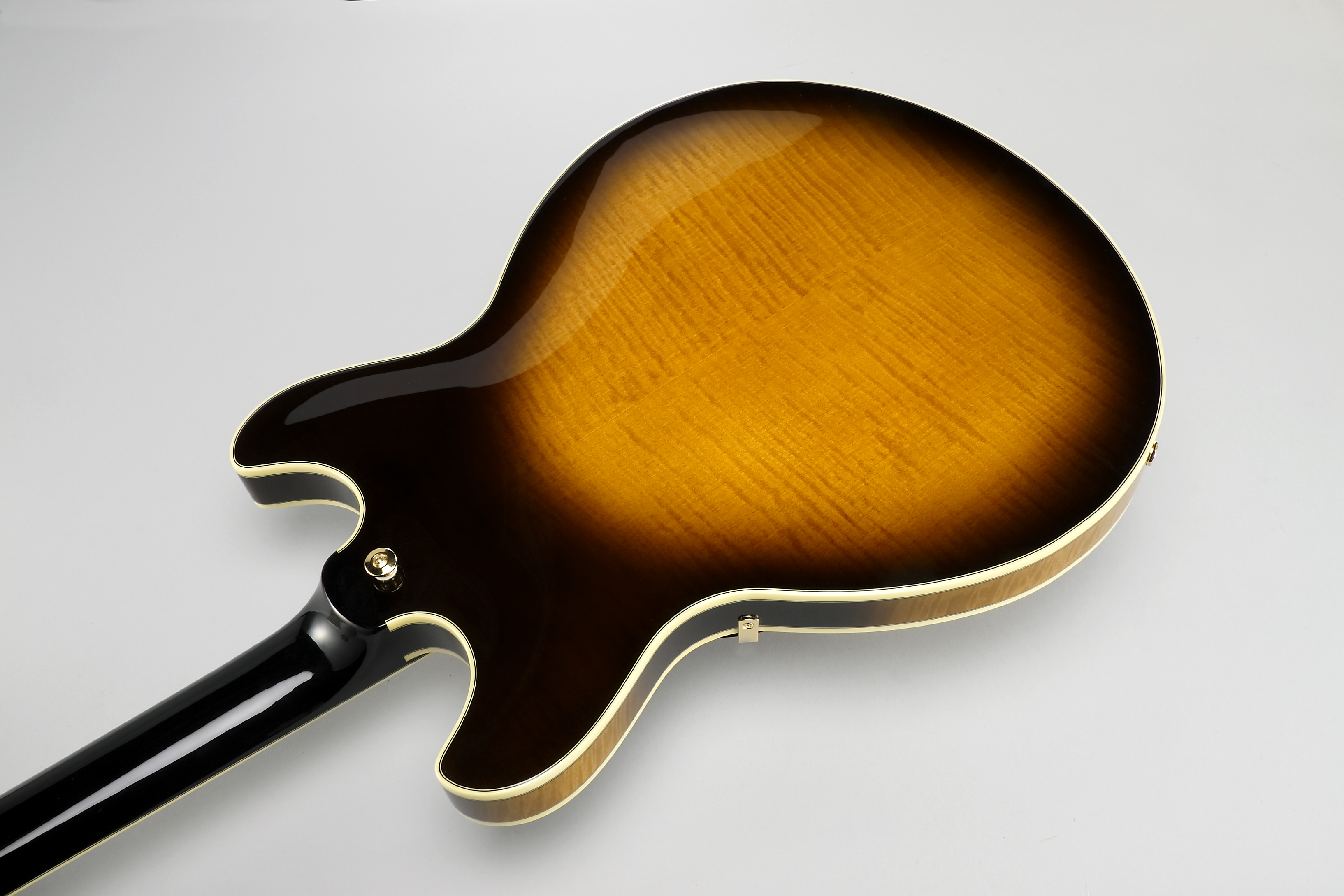 ibanez-jsm100-vt-john-scofield_6a04759e5b21a.jpg