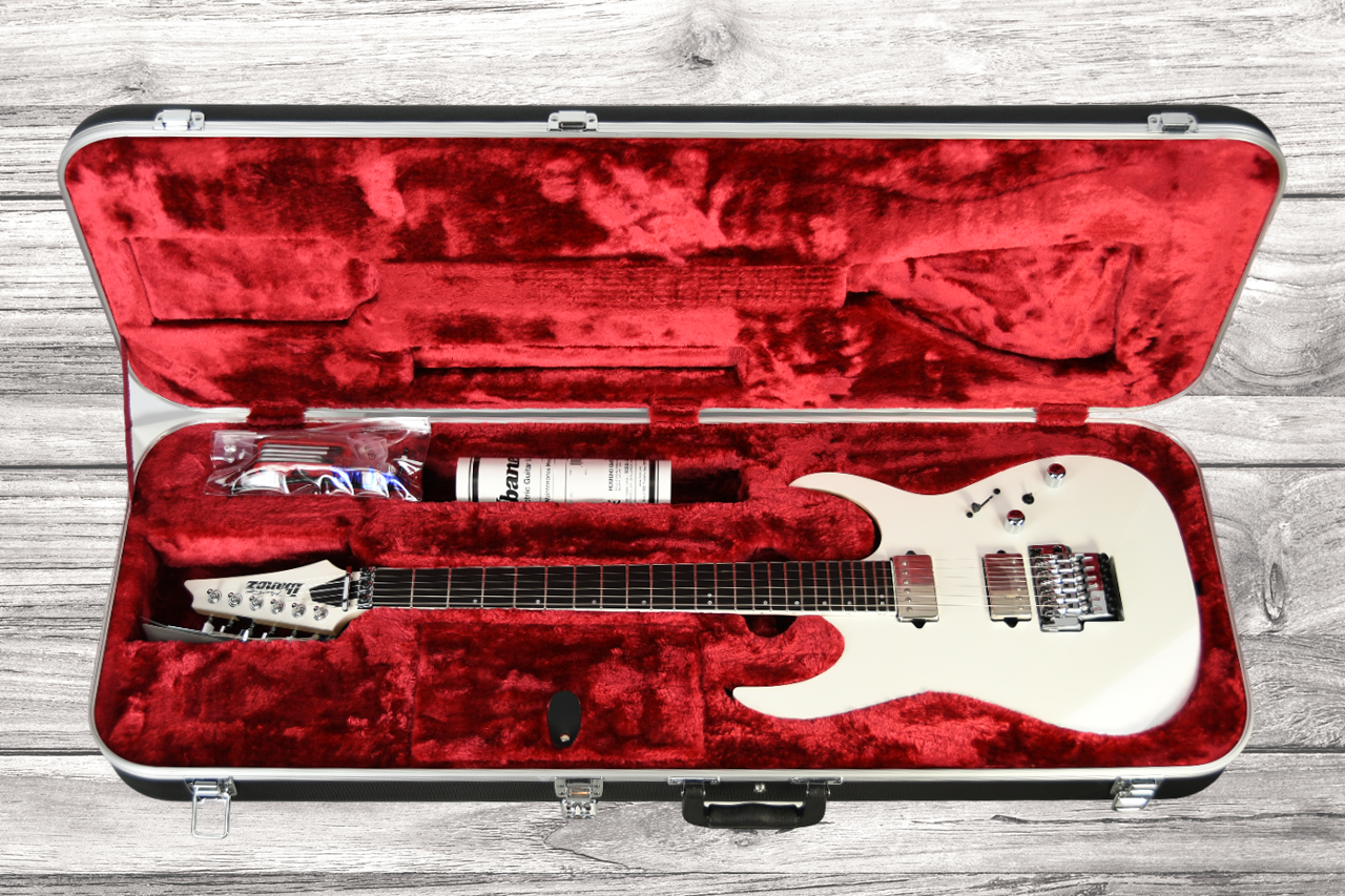 ibanez-rg5320c-prestige-pearl-white_645ce9091993a.png