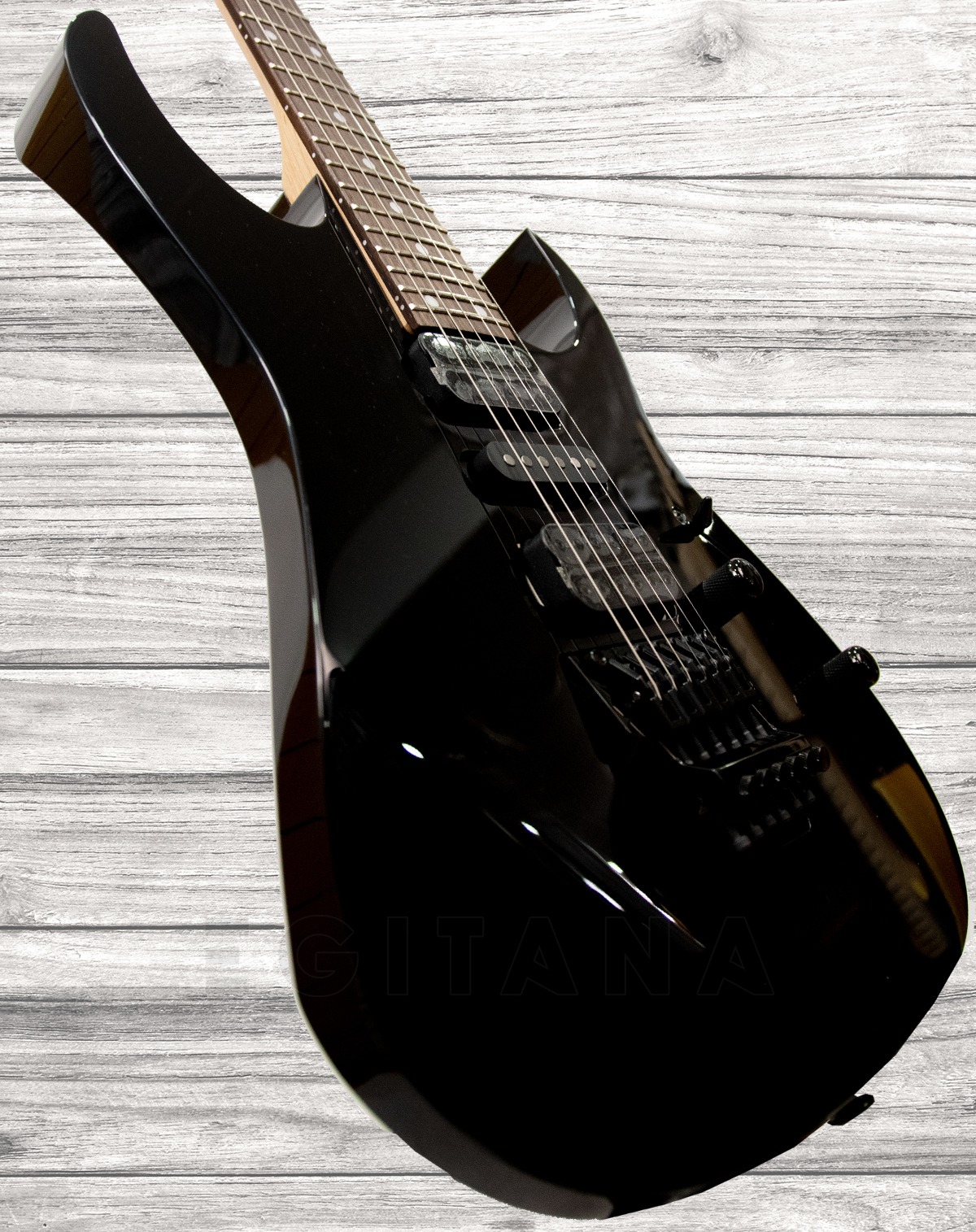 ibanez-rg570-bk-genesis_5f5b88b1cf80c.jpg