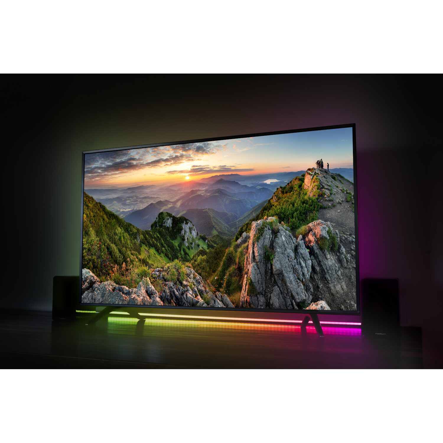 ibiza-tubo-led-rgb-18m-bluetooth-c-suporte-branco_6659af145a4eb.jpg