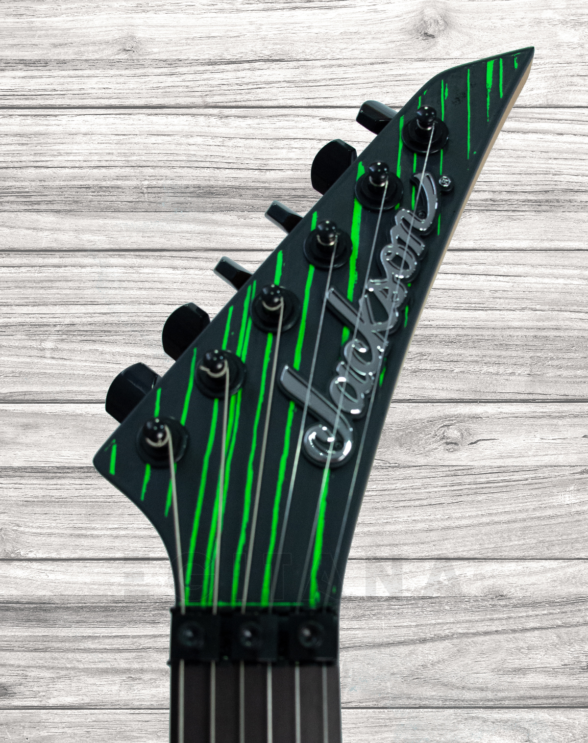 jackson-pro-dk2-dinky-green-glow_5fd35a5f9db7d.jpg