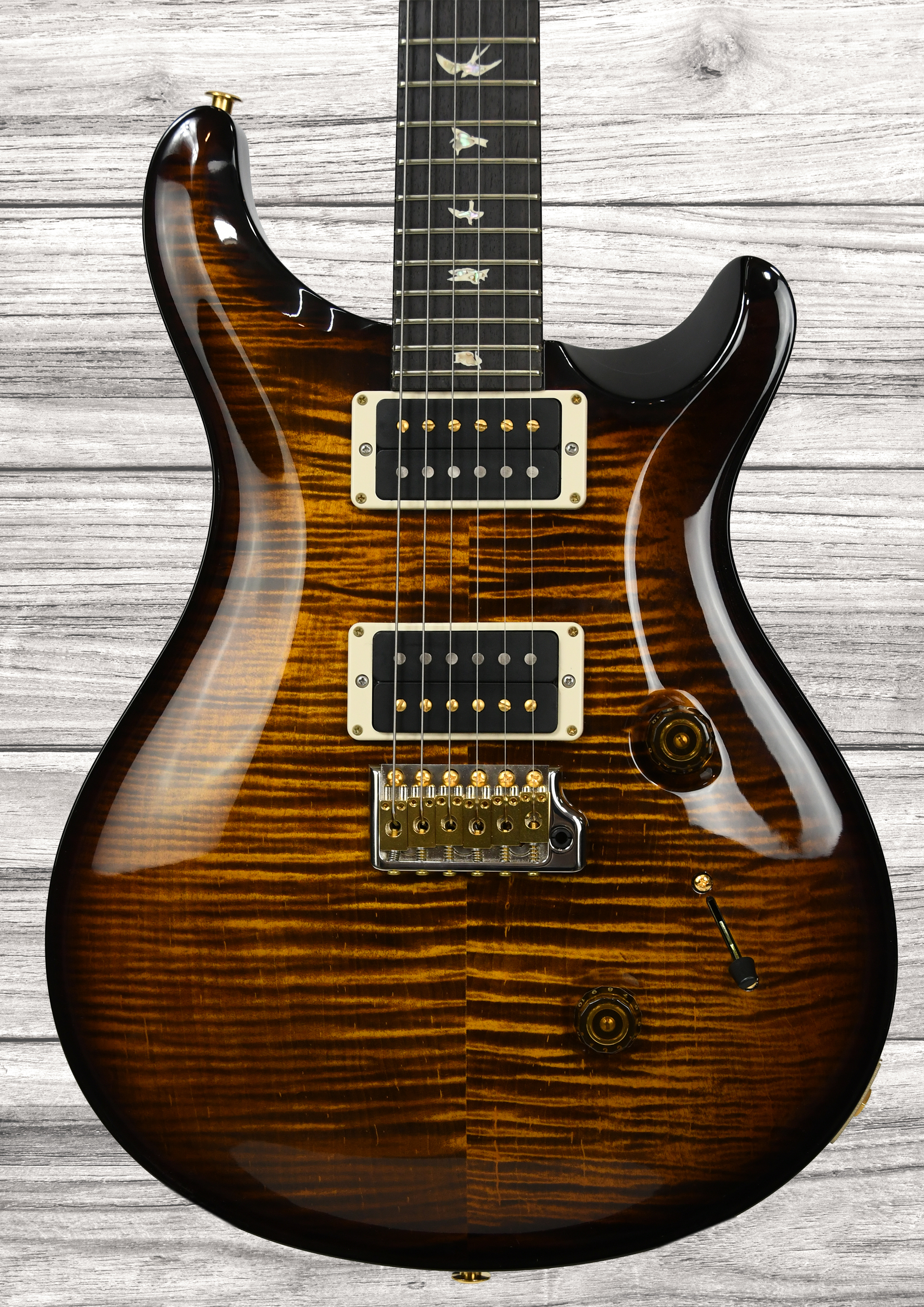 prs-custom-24-10-black-gold-burst_68fa46a785051.jpg