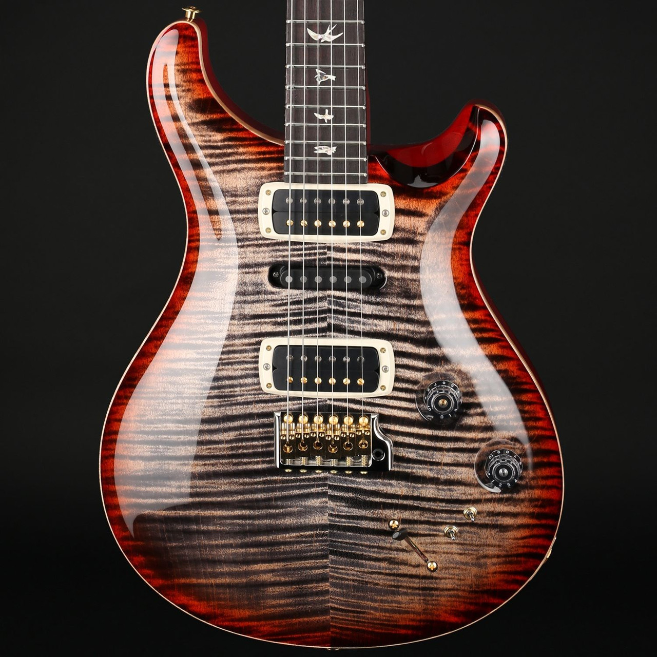 prs-modern-eagle-v-charcoal-cherry-burst_67d83b64b1f90.jpg
