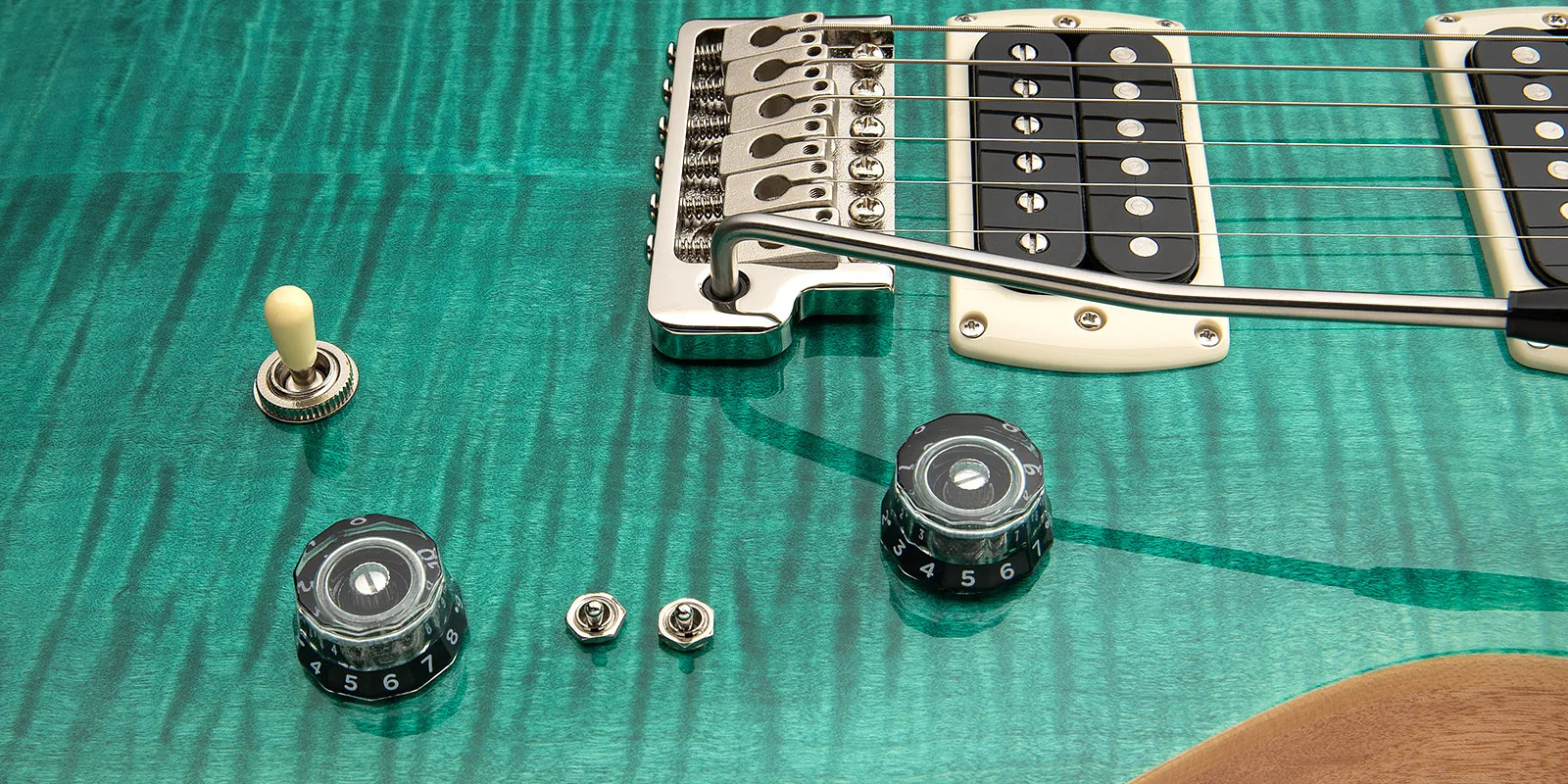 prs-se-custom-24-08-turquoise_69b93468d80d5.jpg