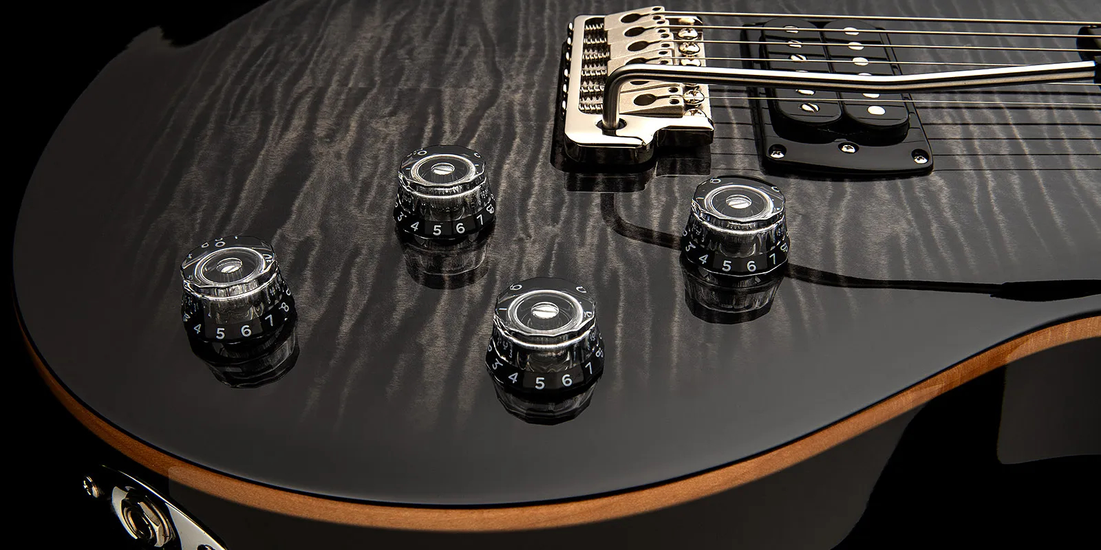 prs-se-mark-tremonti-charcoal-burst-2025_69bbec1800f6a.jpg