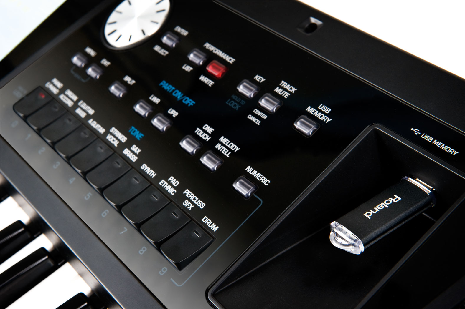 roland-bk-5-teclado-caixa-ritmos-sequenciador-colunas-profissional-usb-computador_616a94902c176.jpg