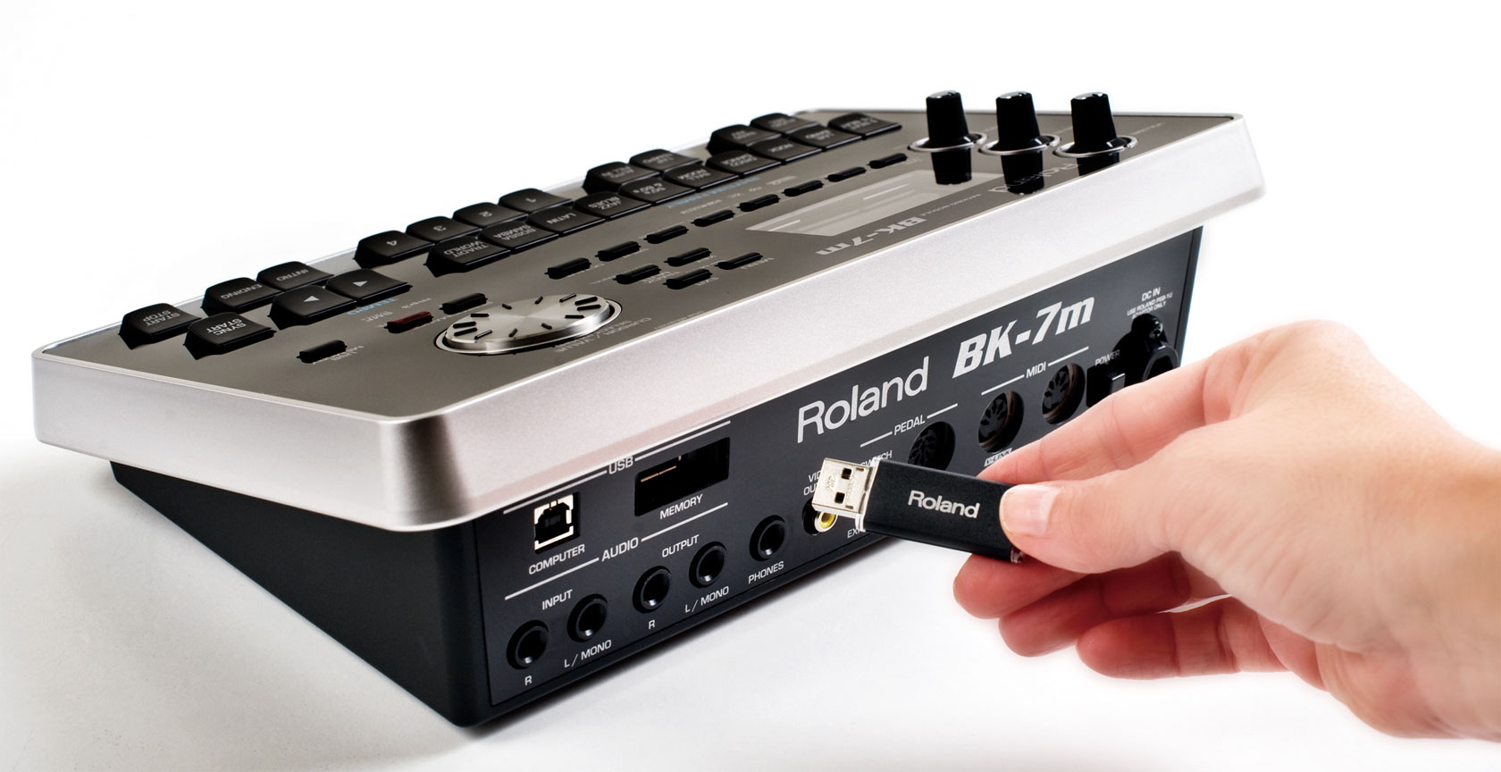 roland-bk-7m_598db215b54ed.jpg