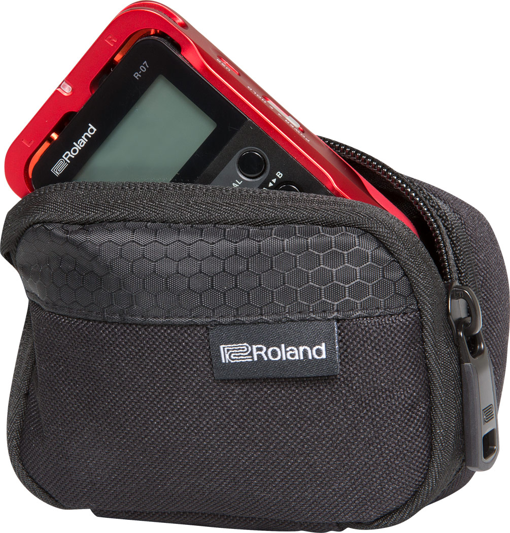 roland-bolsa-r-07_5a5752a0ef3c7.jpg