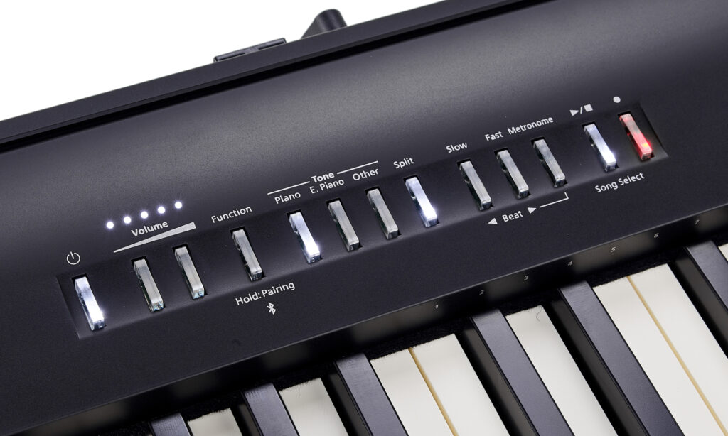 roland-fp-30x-painel-de-controlos_67226d76685d0.png