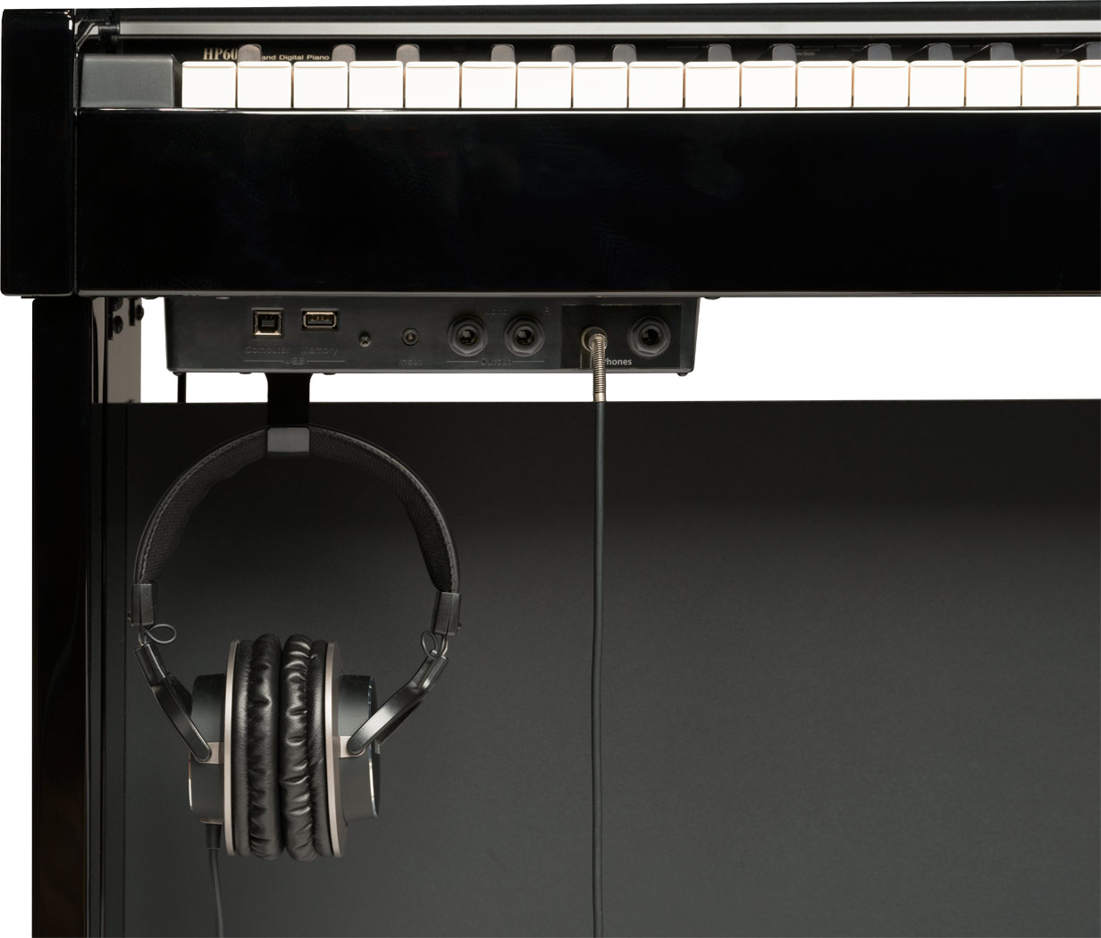 roland-hp-605-cb_591c0e1e15967.jpg