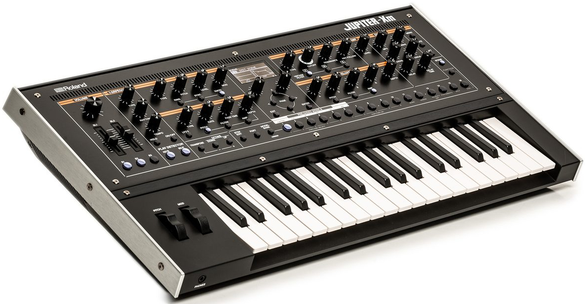 roland-jupiter-xm-sintetizador-zen-core-zenology-musica-eletronica-caixa-de-ritmos-daw-computador-plug-in-software-jupiter-8-juno-106-e-sh-101_618681dfcf64b.jpg