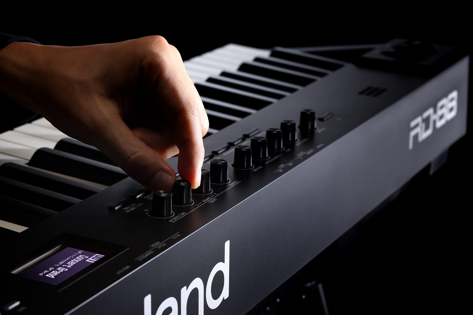 roland-rd-88-stage-piano-eletronico-apple-mainstage-colunas-palco_61fe52c7dfba4.jpg