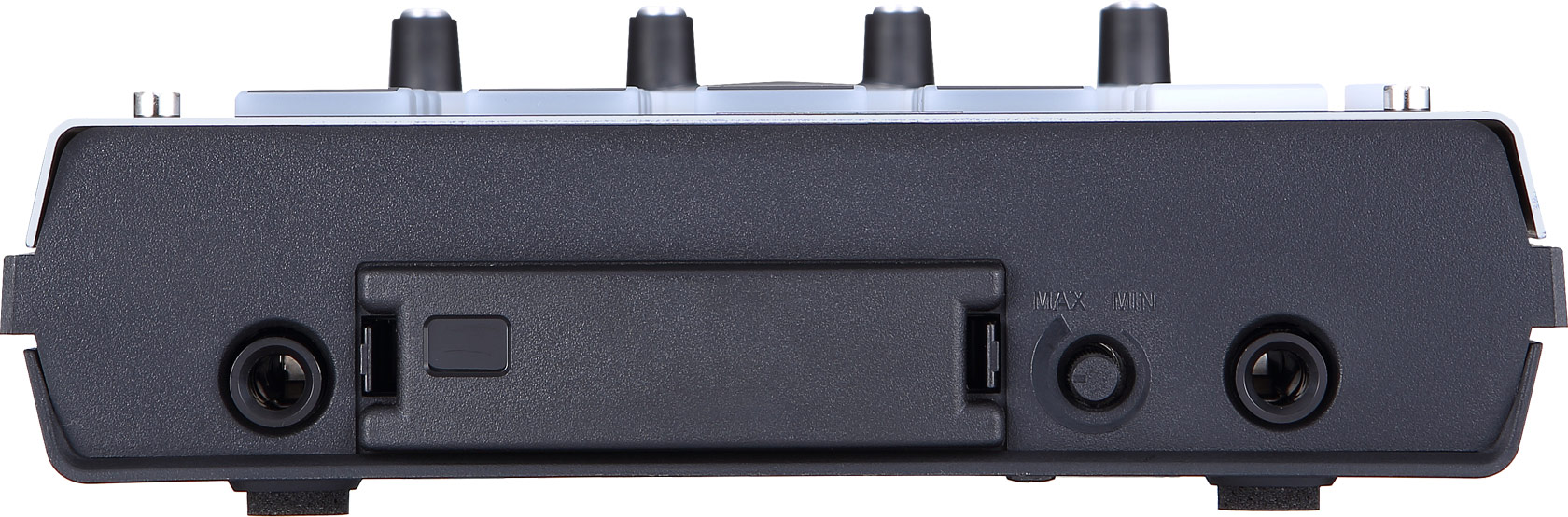 roland-sp-404a_5f1efe993bfca.jpg
