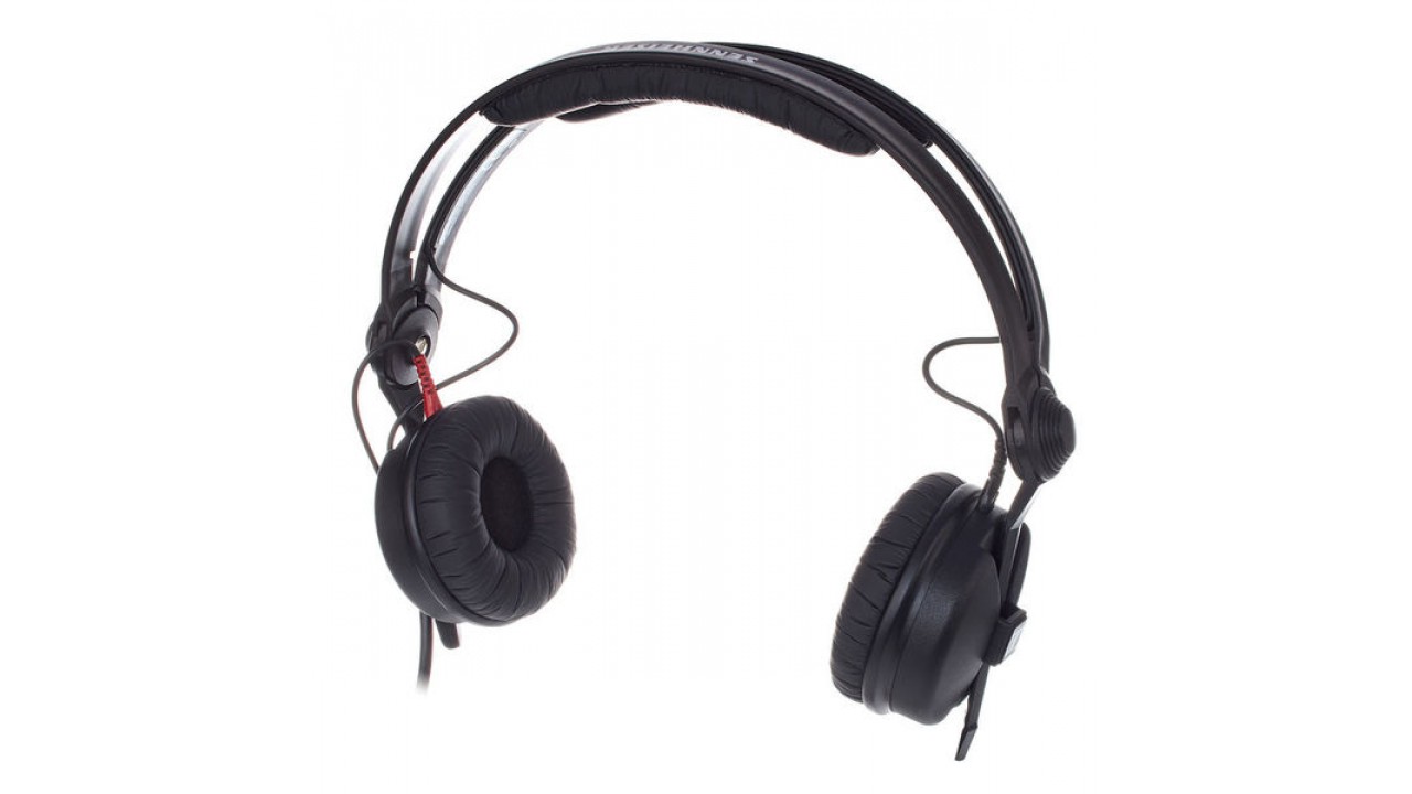 sennheiser-hd-25_634ed2acec7d9.jpg