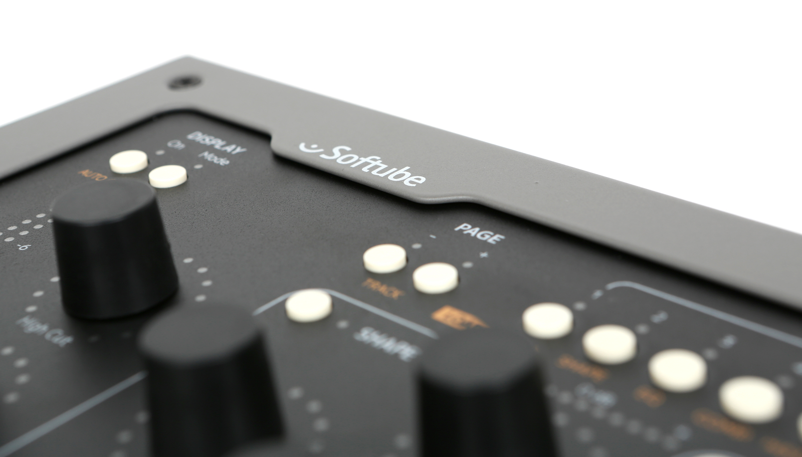 softube-console-1-mk-2_5afee777d3336.jpg